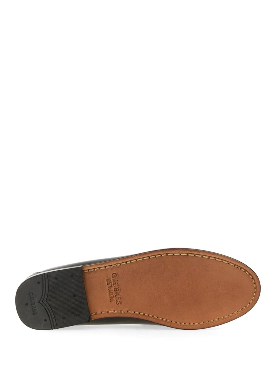 MOCCASIN WEEJUNS PENNY.webp