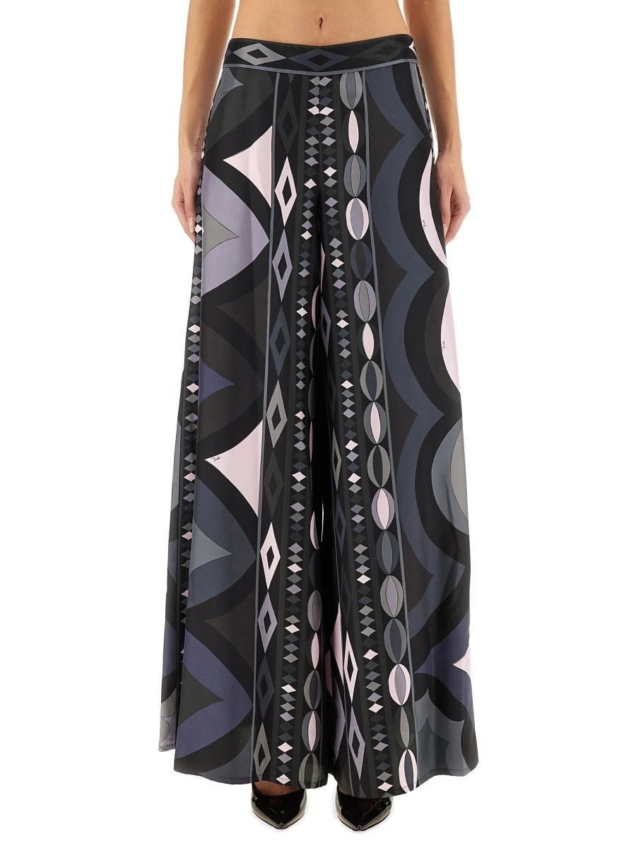 PANTS WITH NECKLACE PRINT.webp
