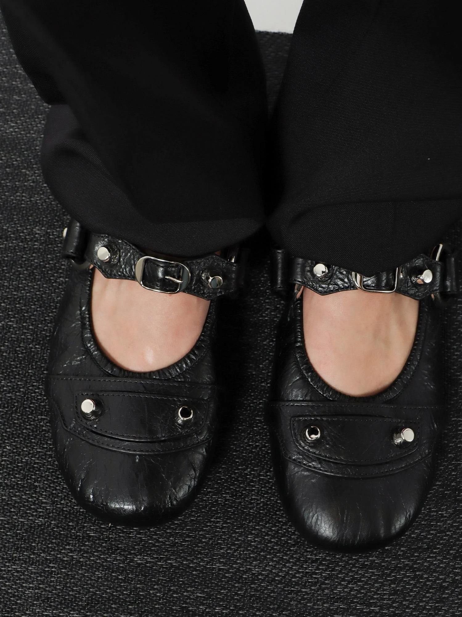 City Flat L005 leather ballerinas.webp