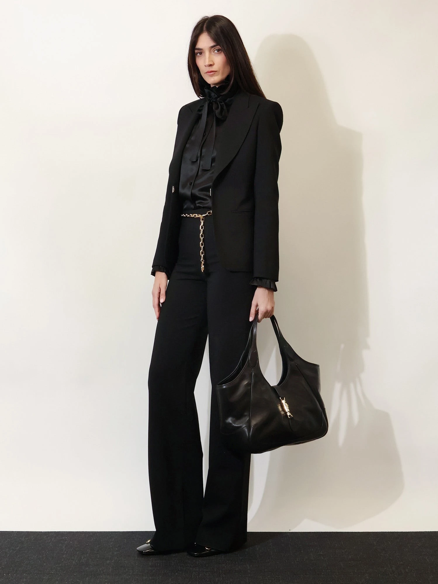 Mercato leather shoulder bag.webp