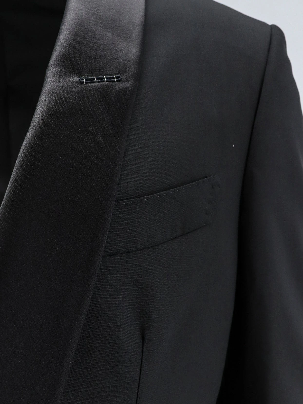 Tuxedo wool blazer.webp