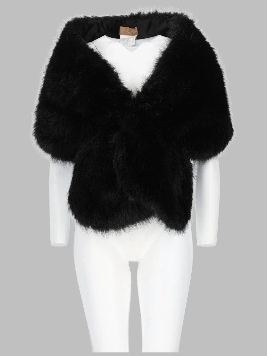 faux fur stoles.webp