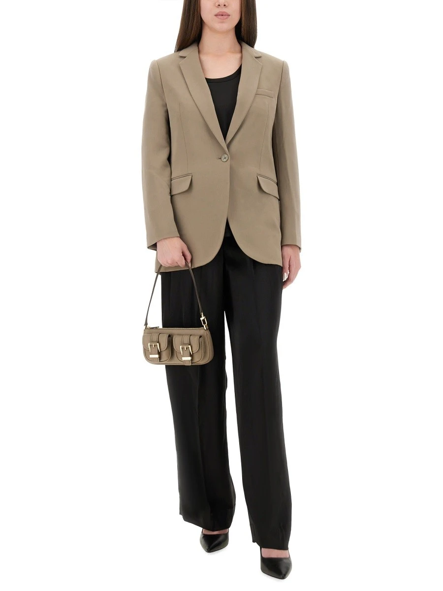PANTALONE A GAMBA AMPIA.webp