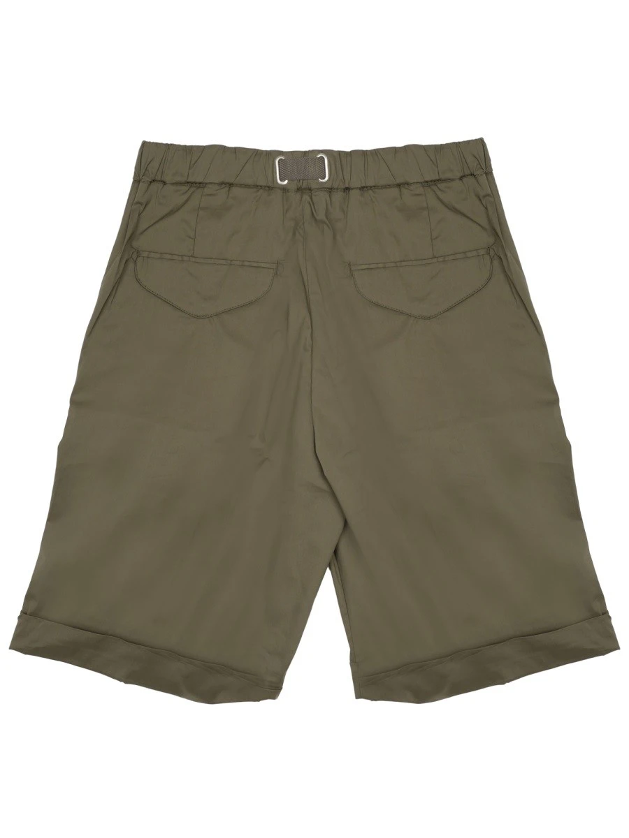 SHORTS CON CINTURA.webp