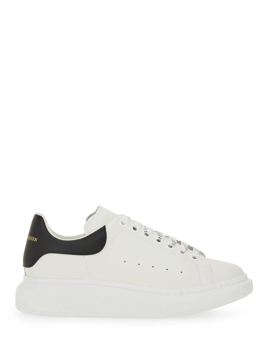 SNEAKER OVERSIZE.webp