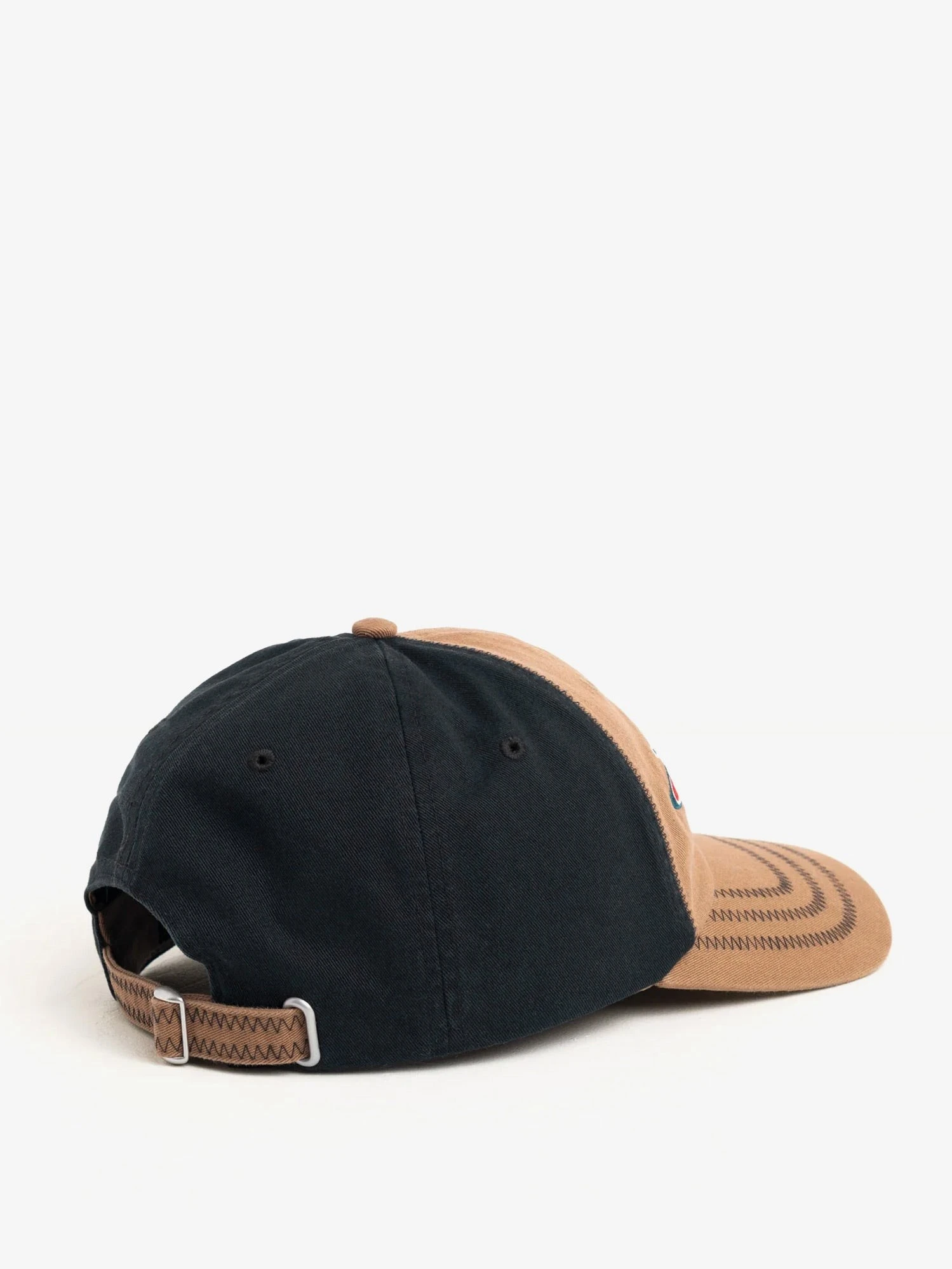 LP Oval Star cotton baseball hat.webp
