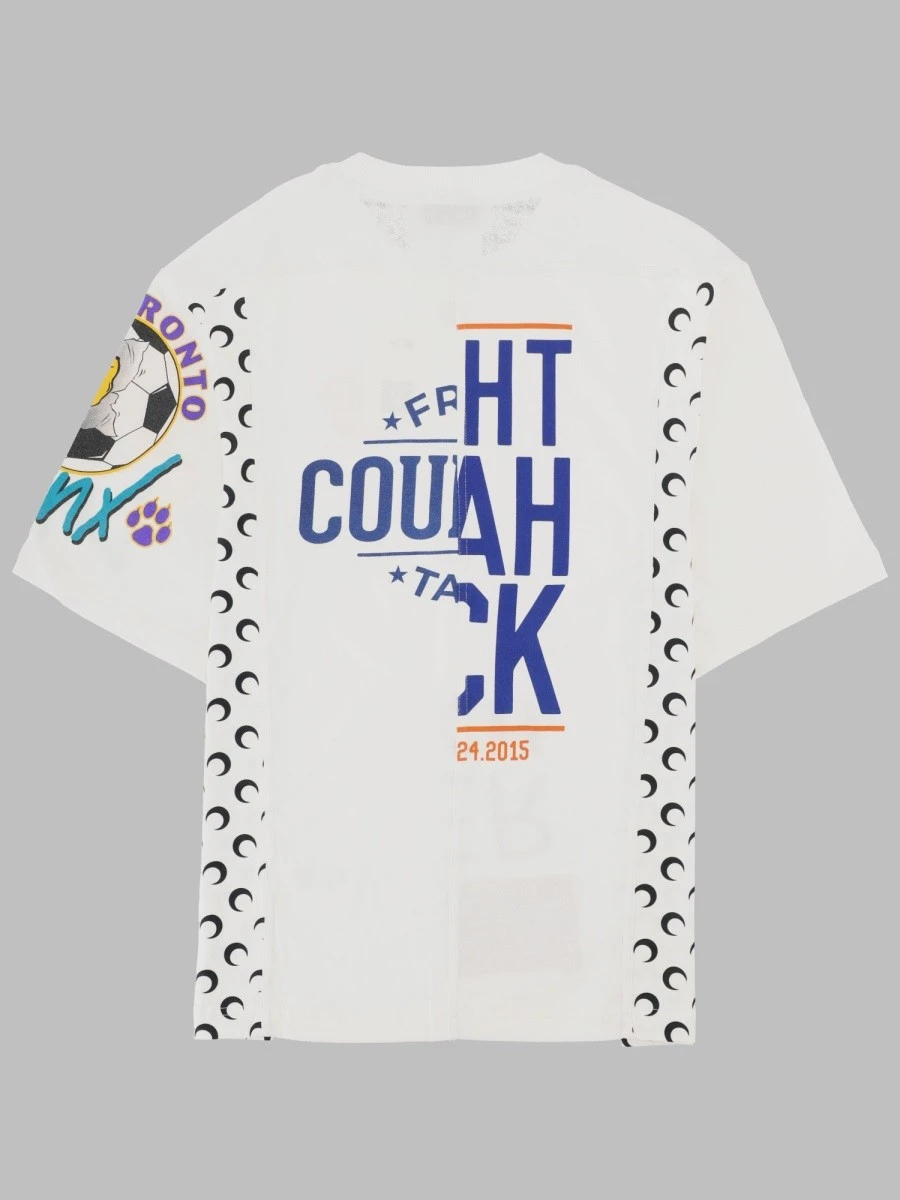 T-SHIRT CON STAMPA.webp