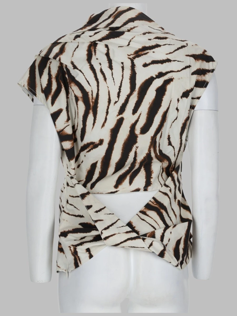 TOP CON STAMPA ANIMALIER.webp