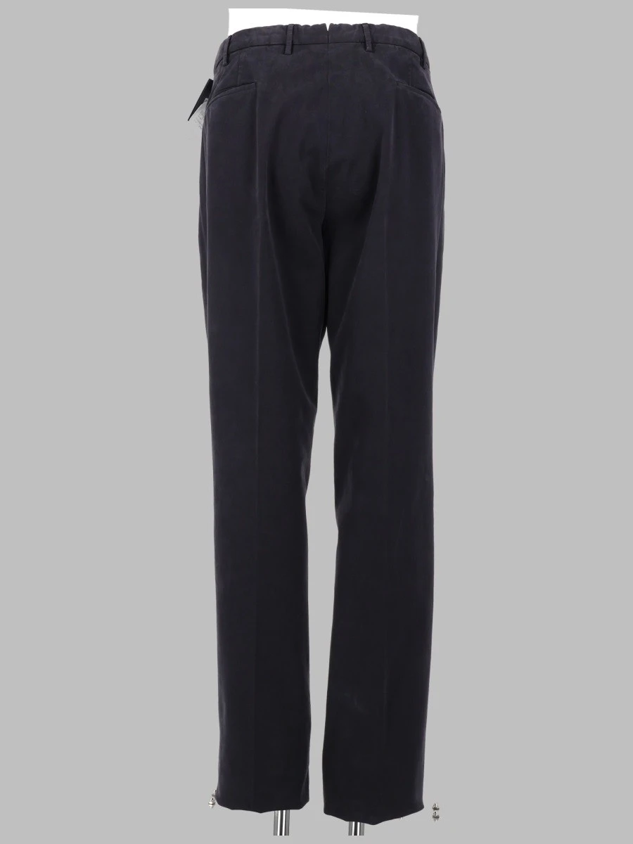 pantaloni.webp