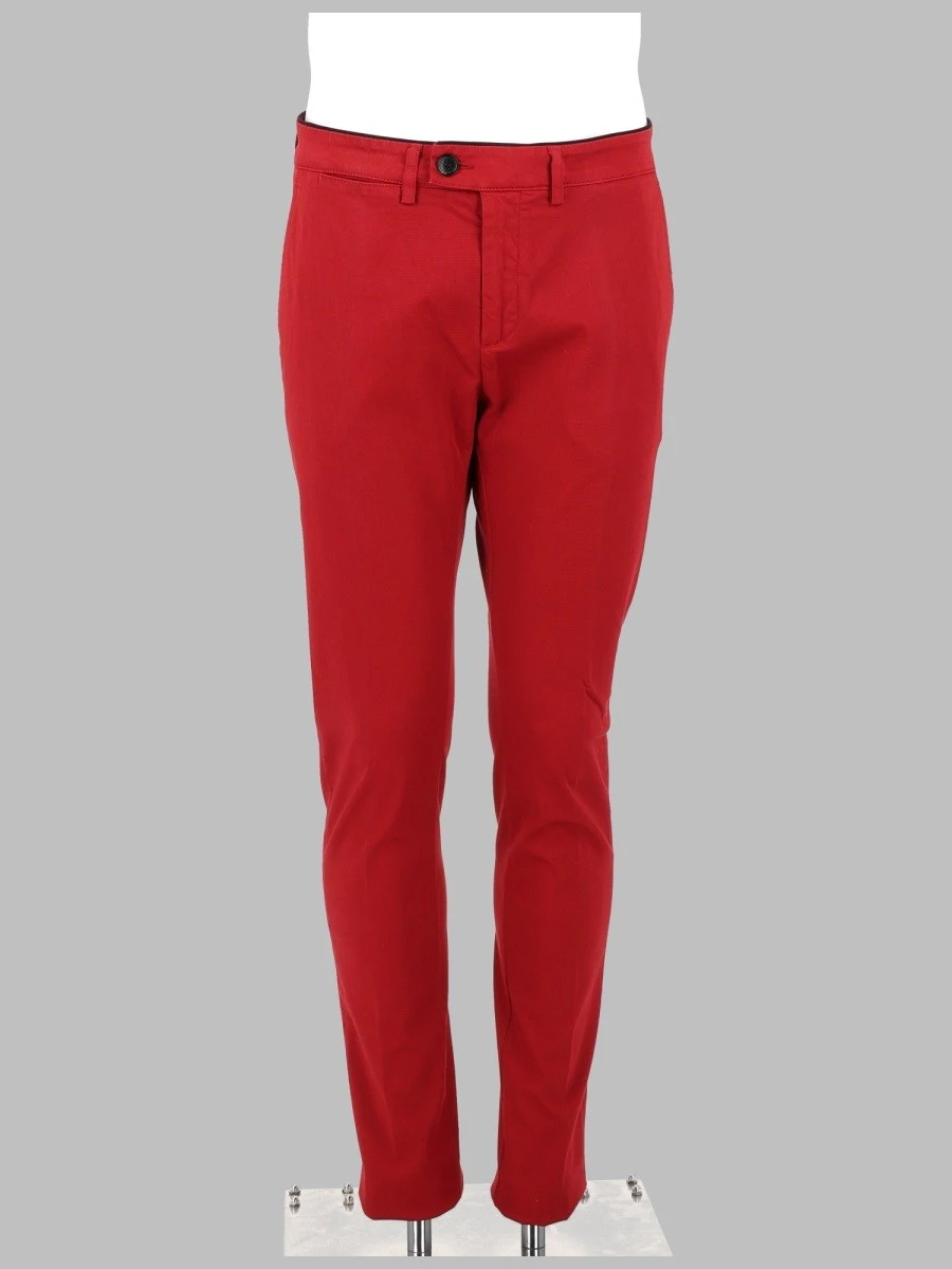 pantaloni.webp