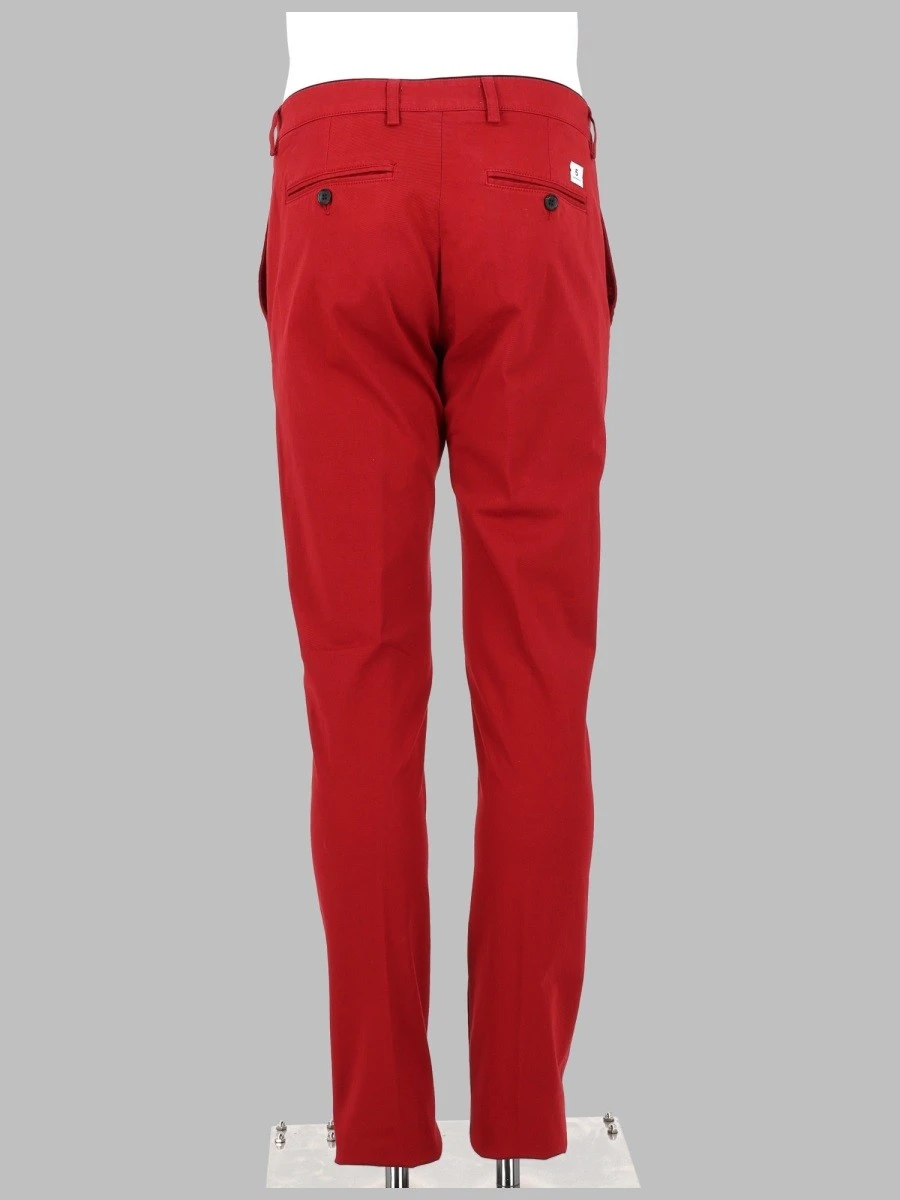 pantaloni.webp
