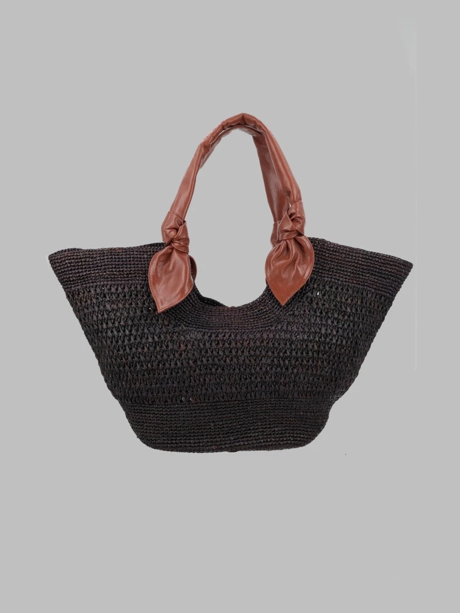 BORSA INTRECCIATA IN RAFFIA.webp