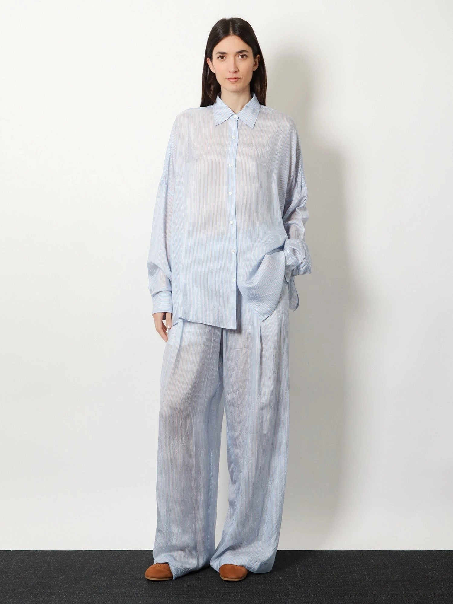 Pila cupro trousers.webp