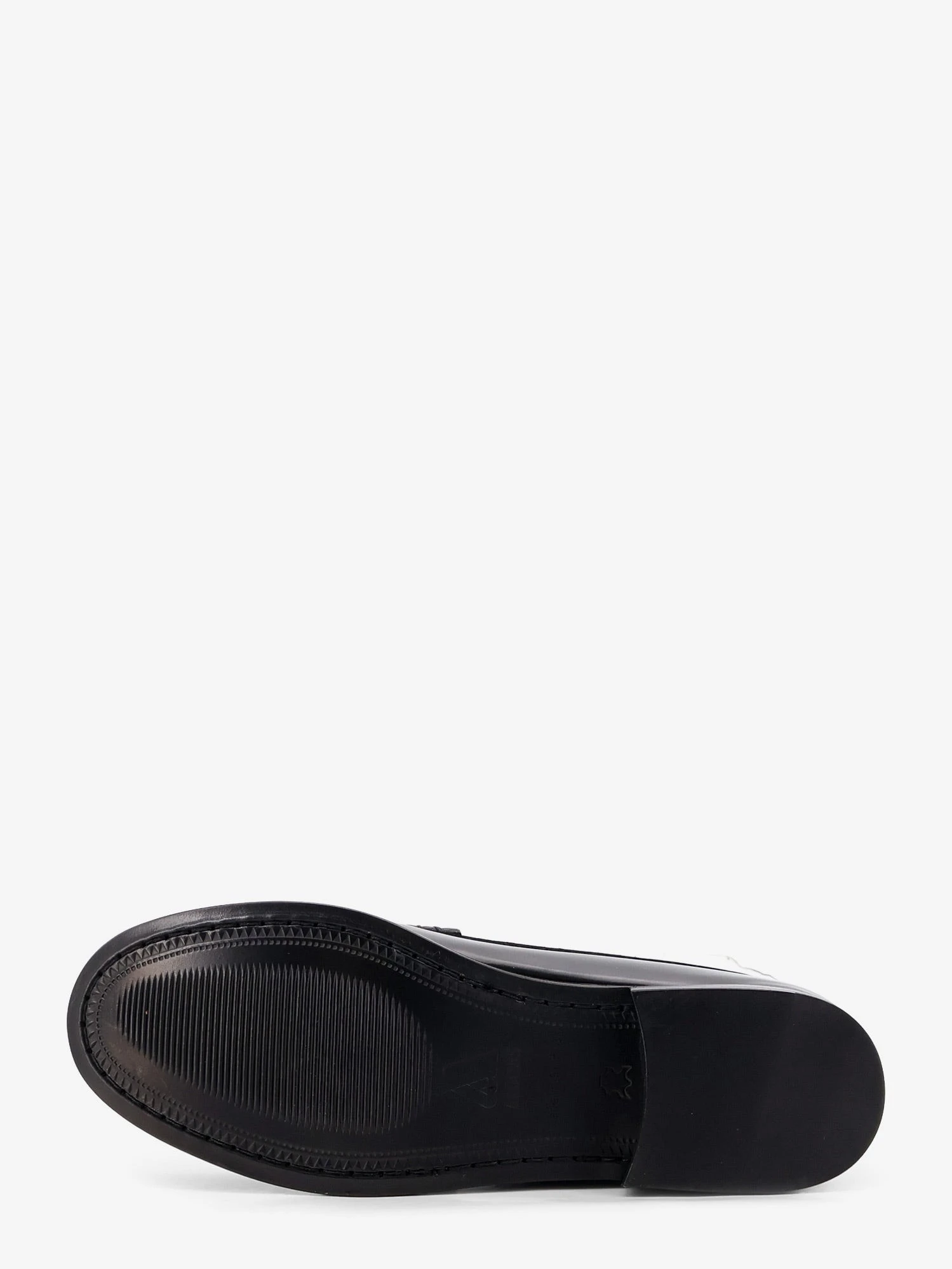 Rivet leather loafers.webp