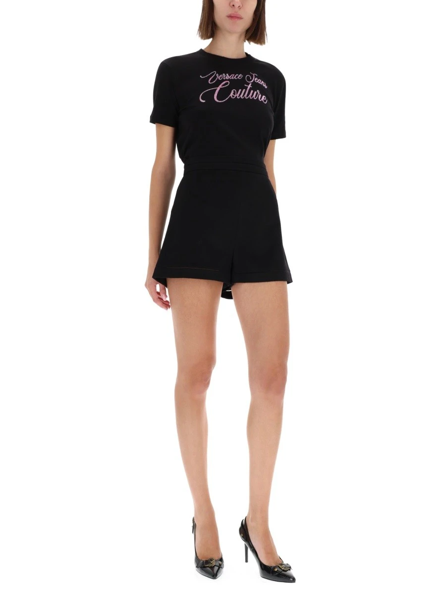 T-SHIRT CON LOGO E STRASS.webp