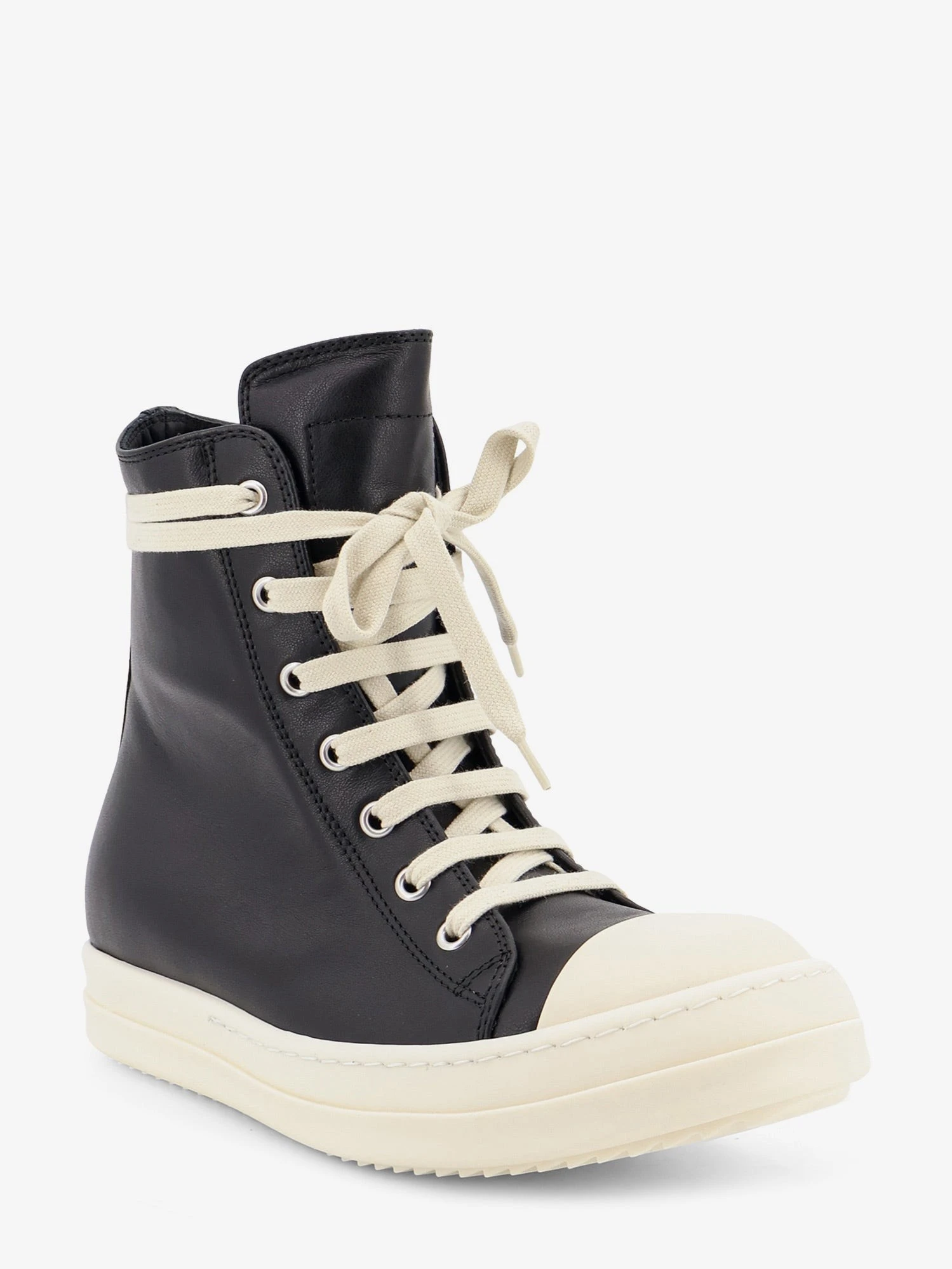 Leather sneakers.webp