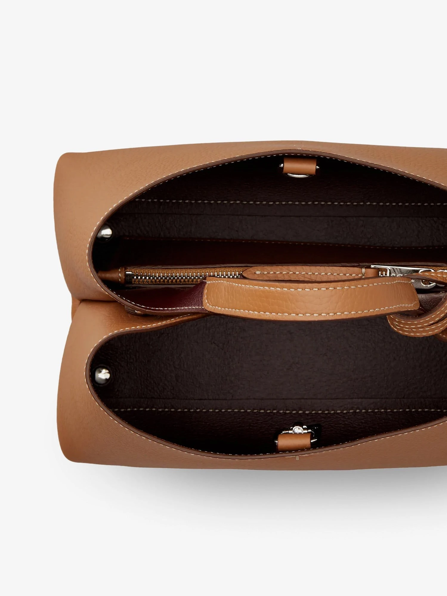Leather crossbody bag.webp