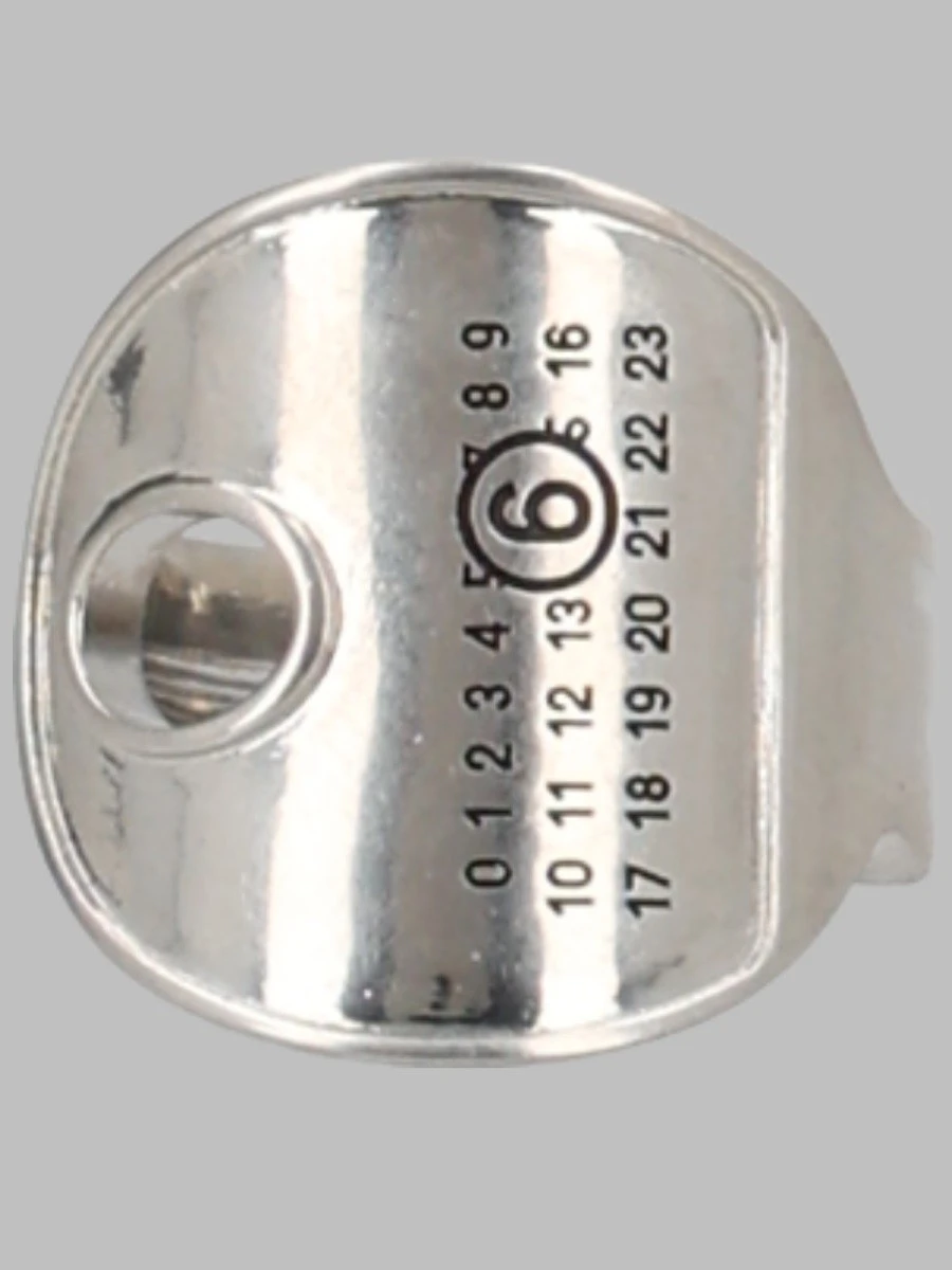 EARCUFF MINIMAL A CHIAVE.webp