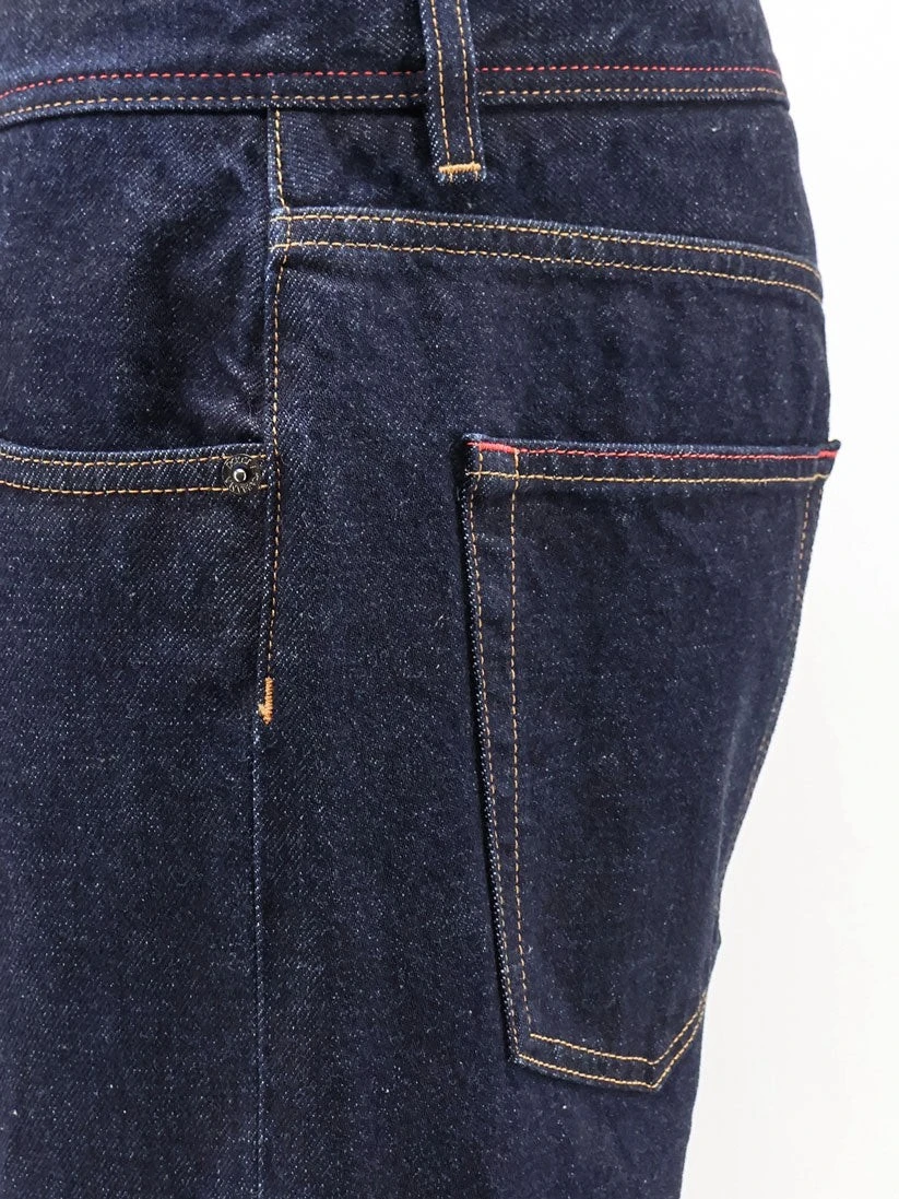 Classic jeans with Logo embroidery.webp