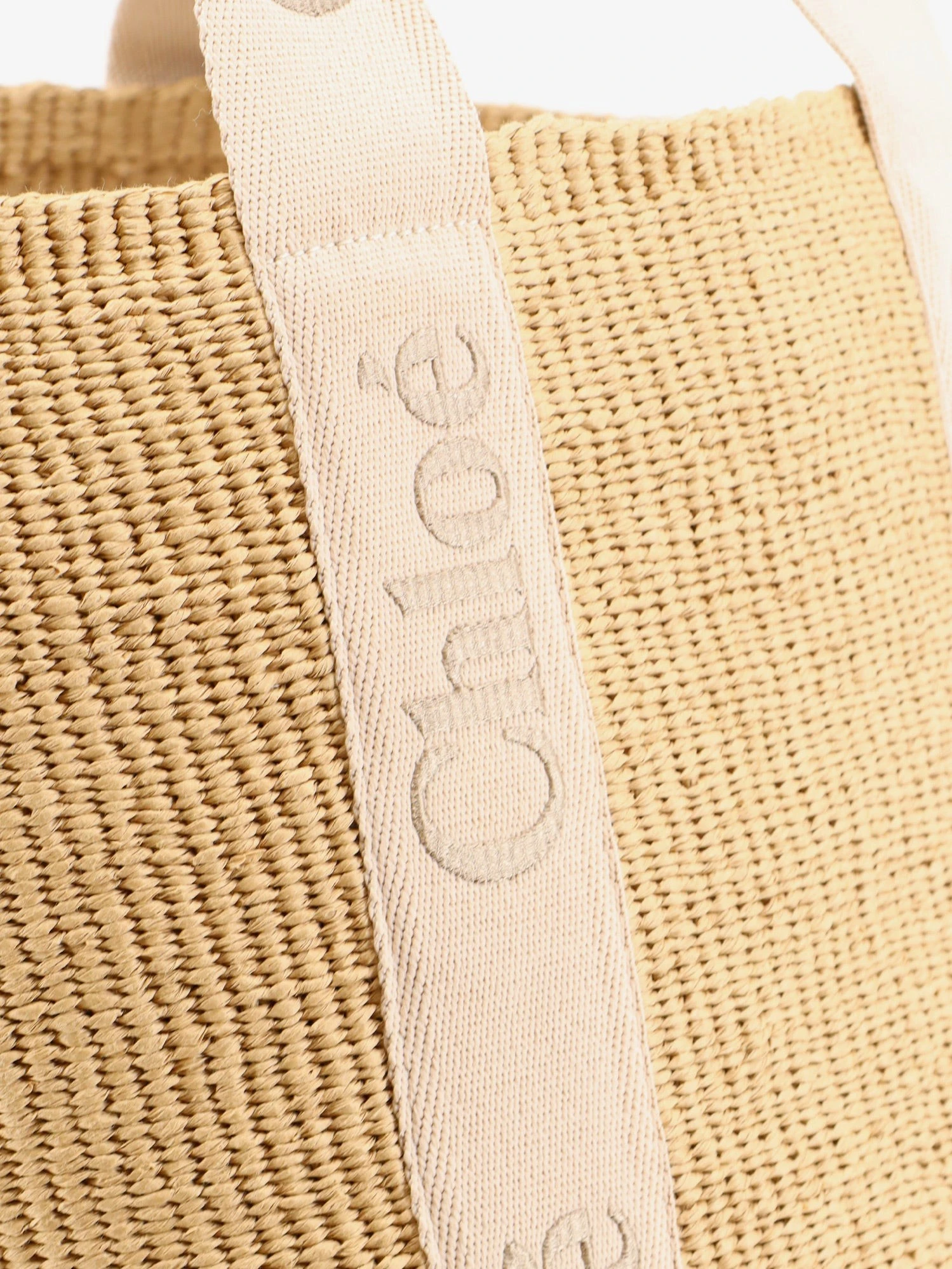 Woody raffia shoulder bag.webp