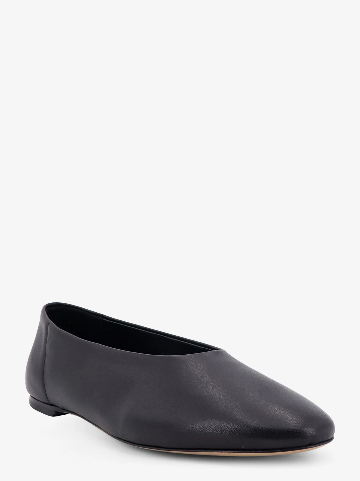 Leather ballerinas