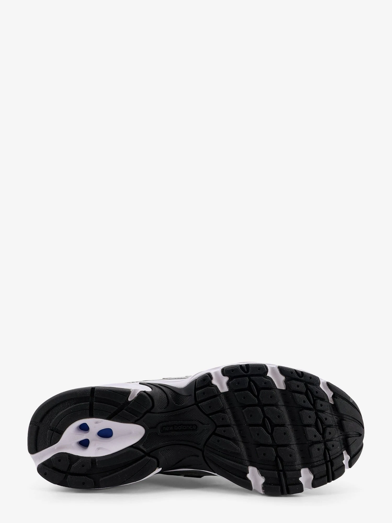 740 mesh sneakers with iconic contrasting side logo.webp