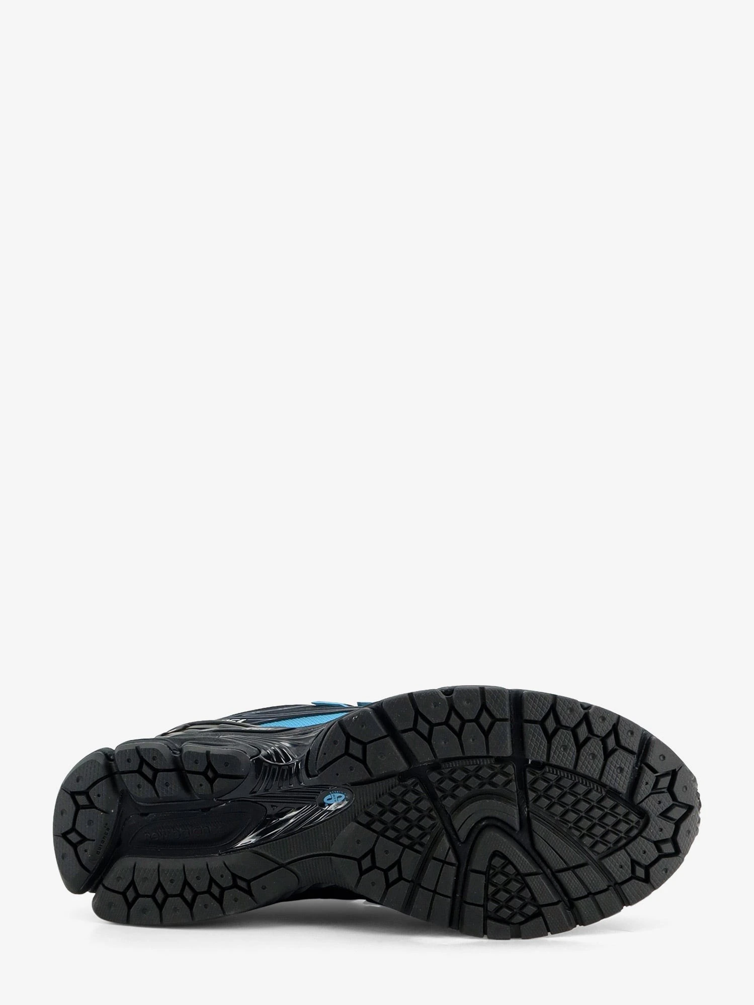 U1906 technical fabric sneakers with iconic side logo.webp