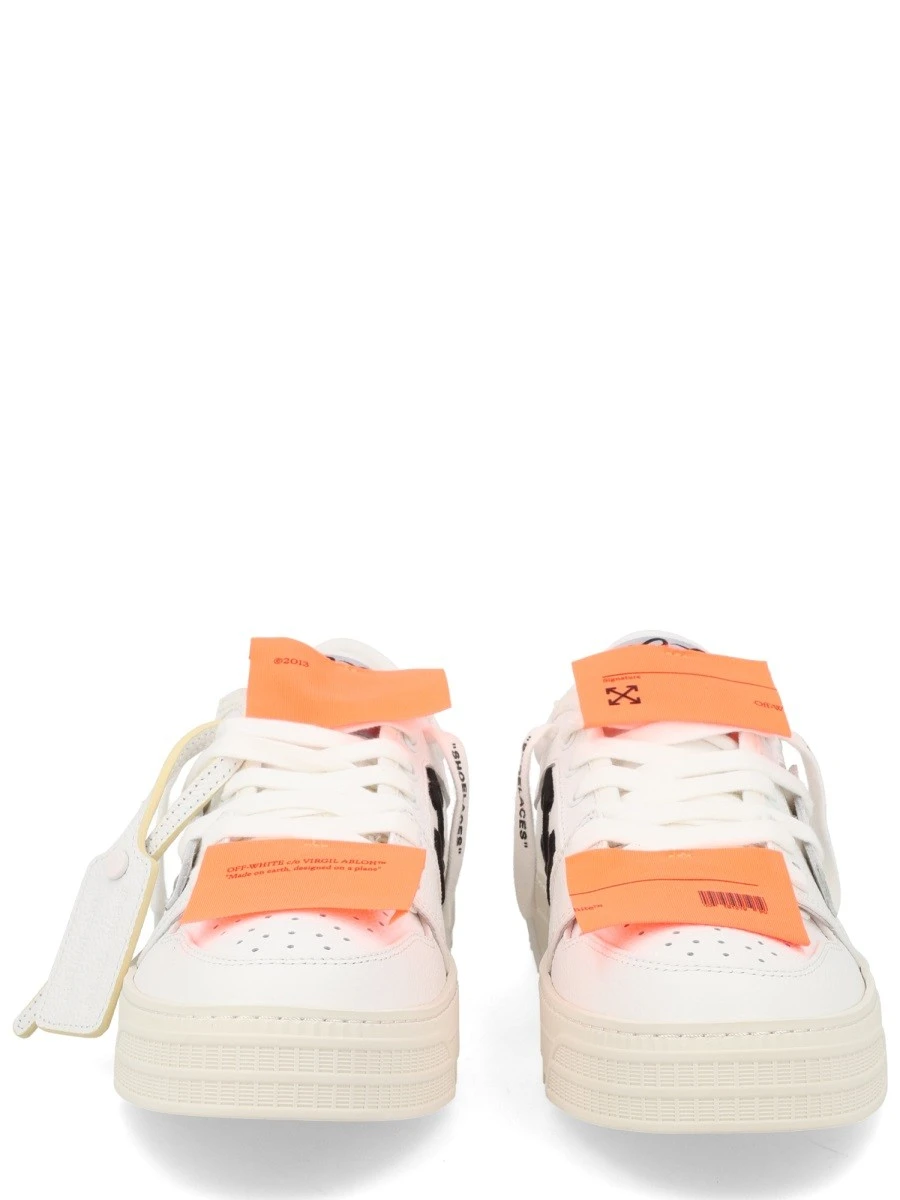 SNEAKER "LOW TOP 3.0 COURT".webp