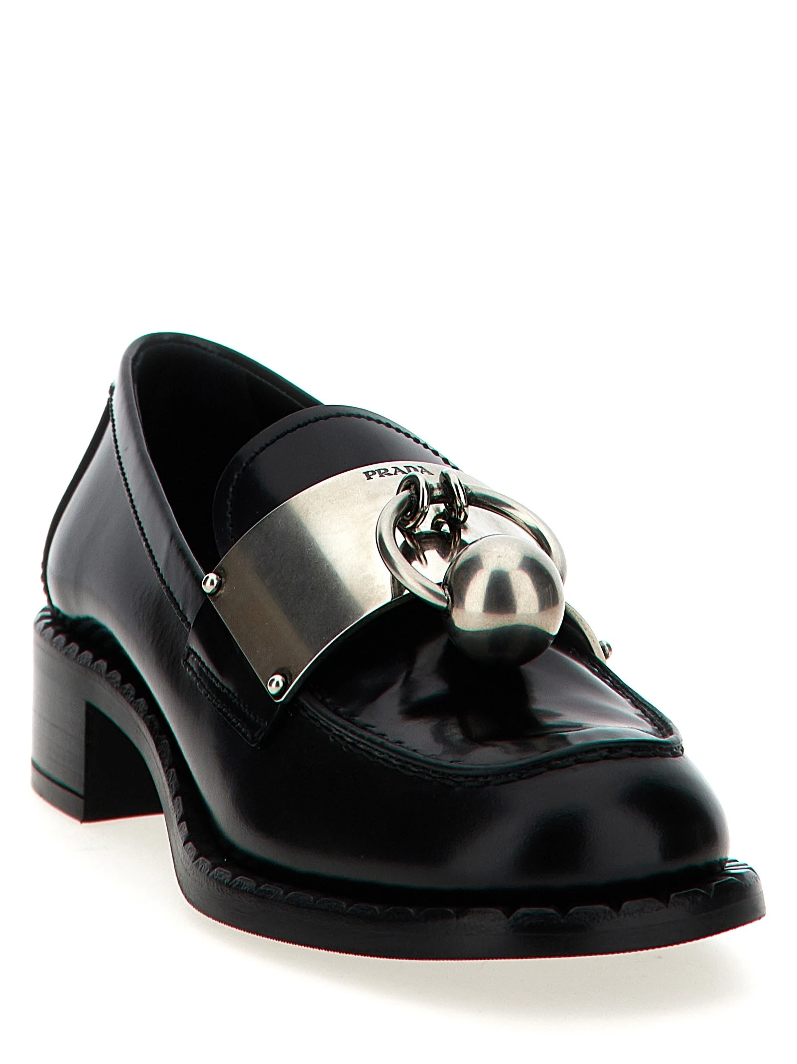Piercing loafers