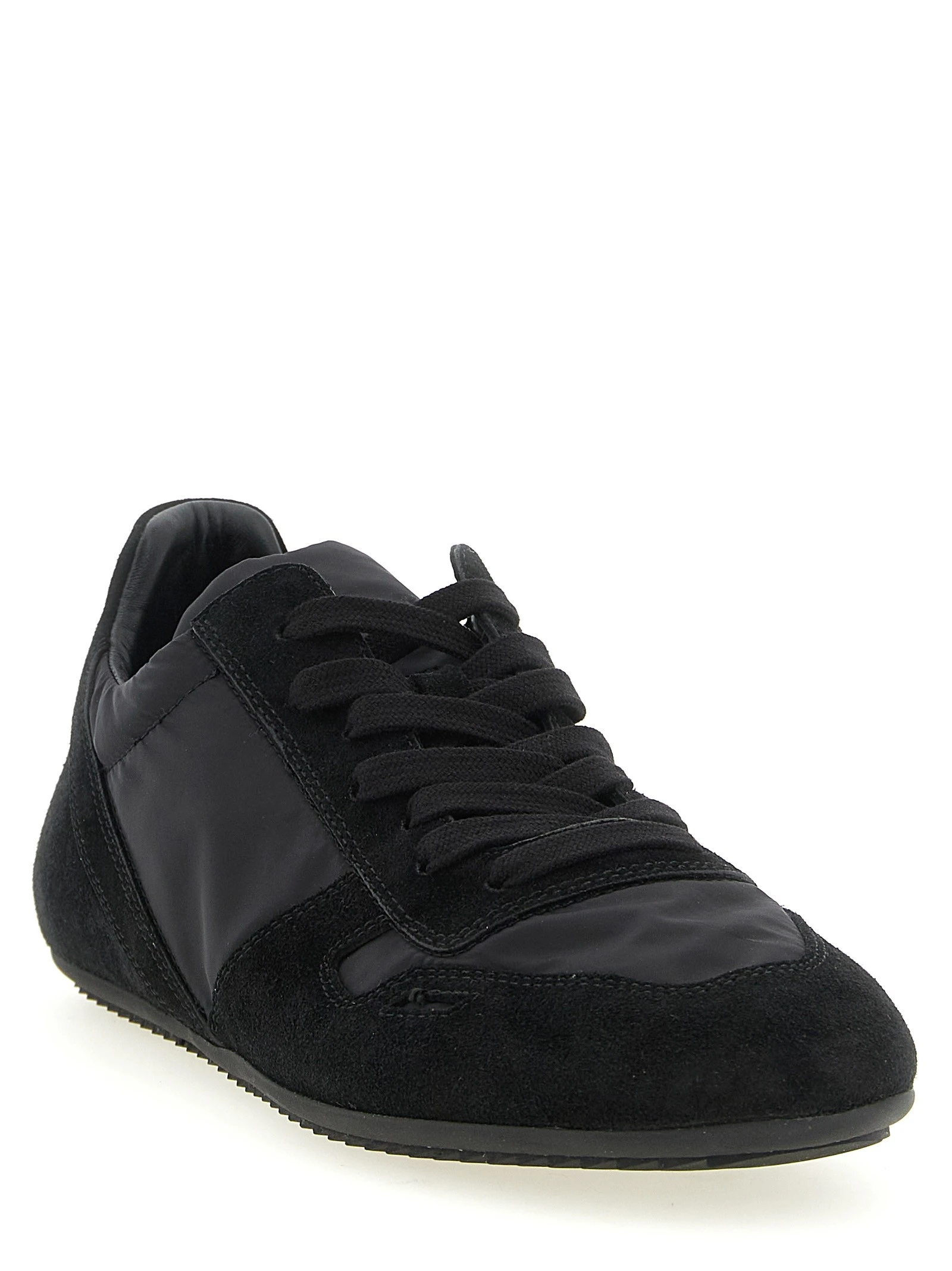 'Minimal Sneaks' sneakers