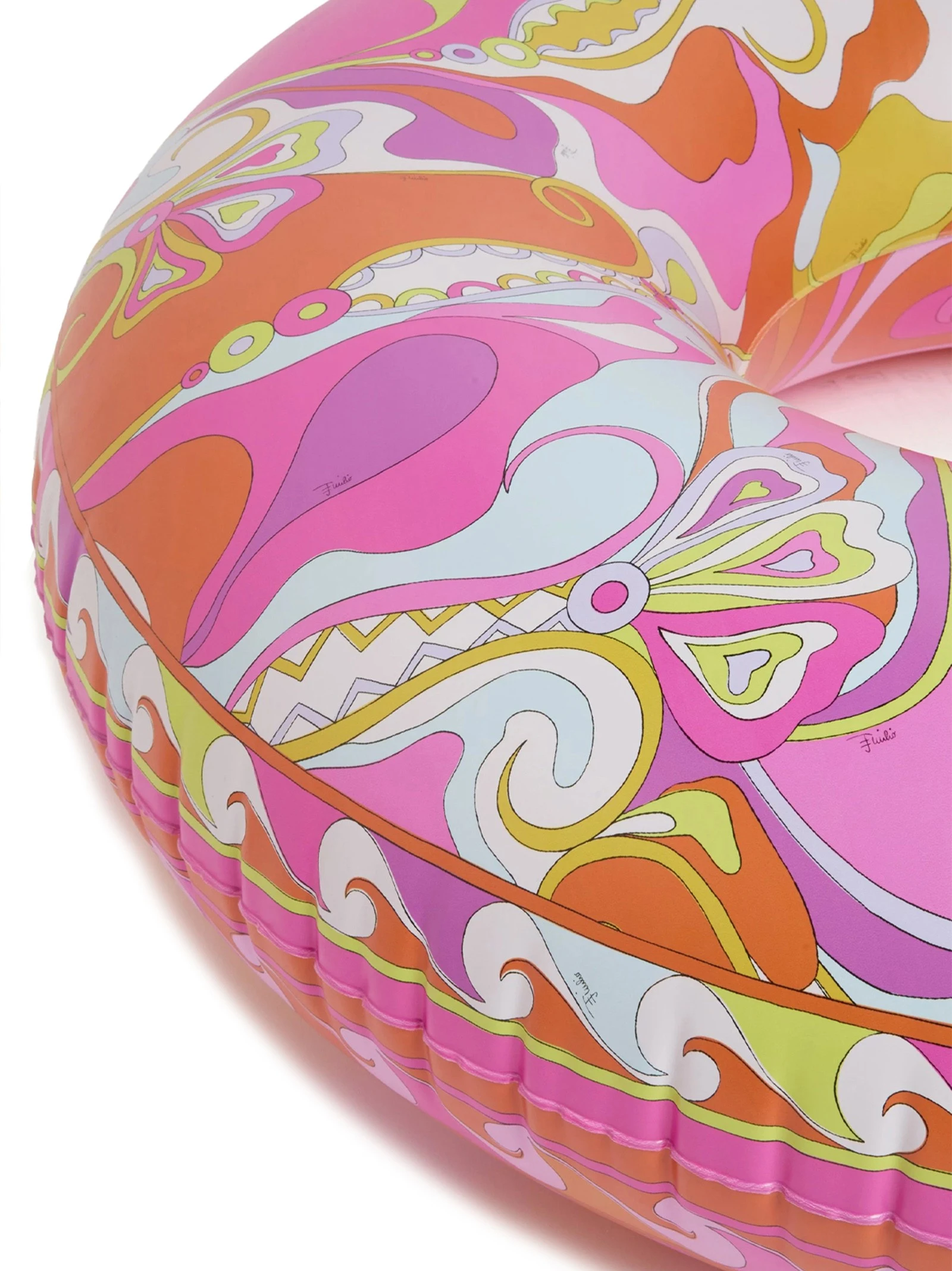 Inflatable donut