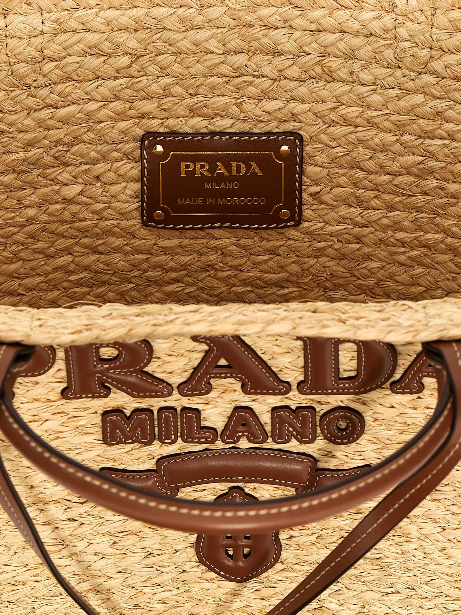 Big logo shopping bag