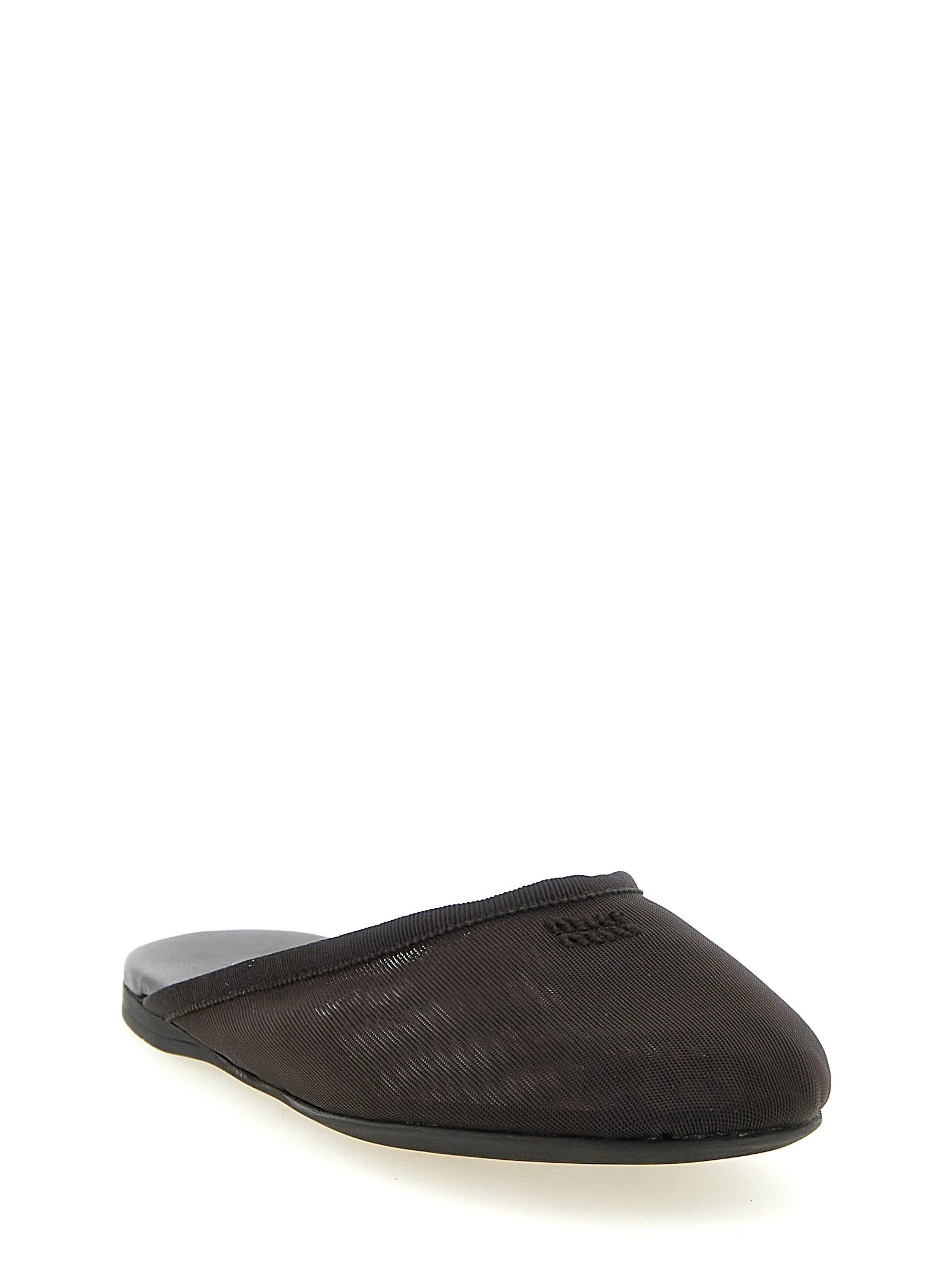 Mesh fabric slippers