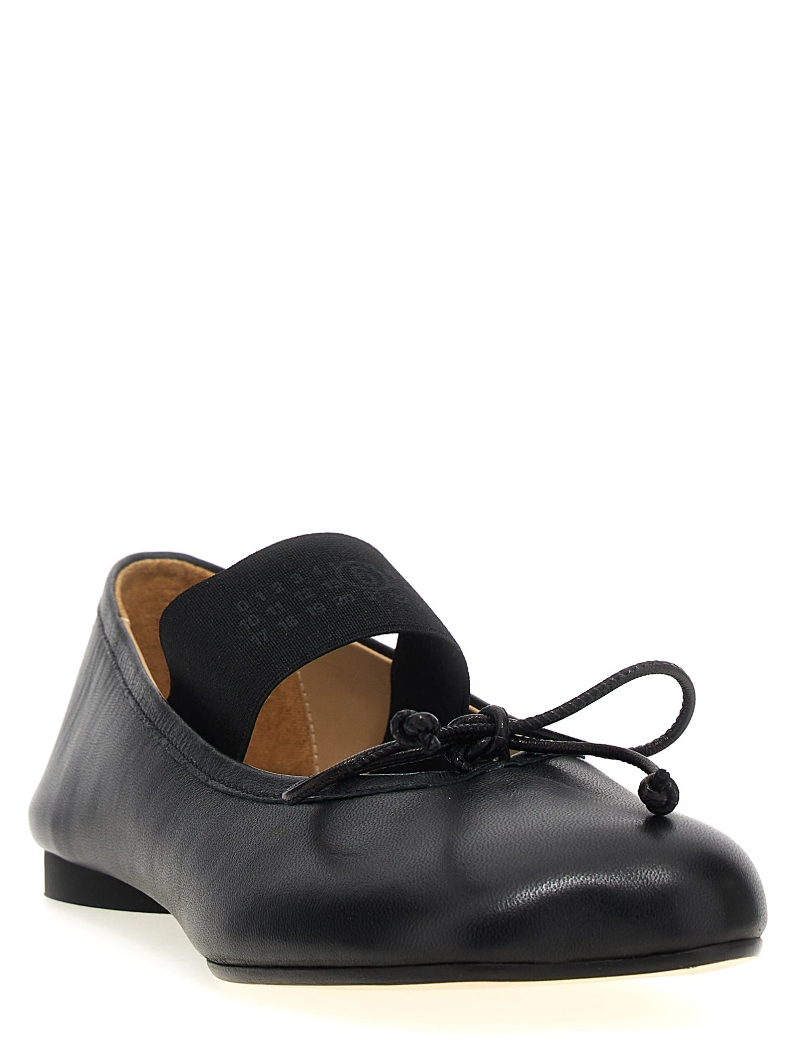 Leather ballerinas