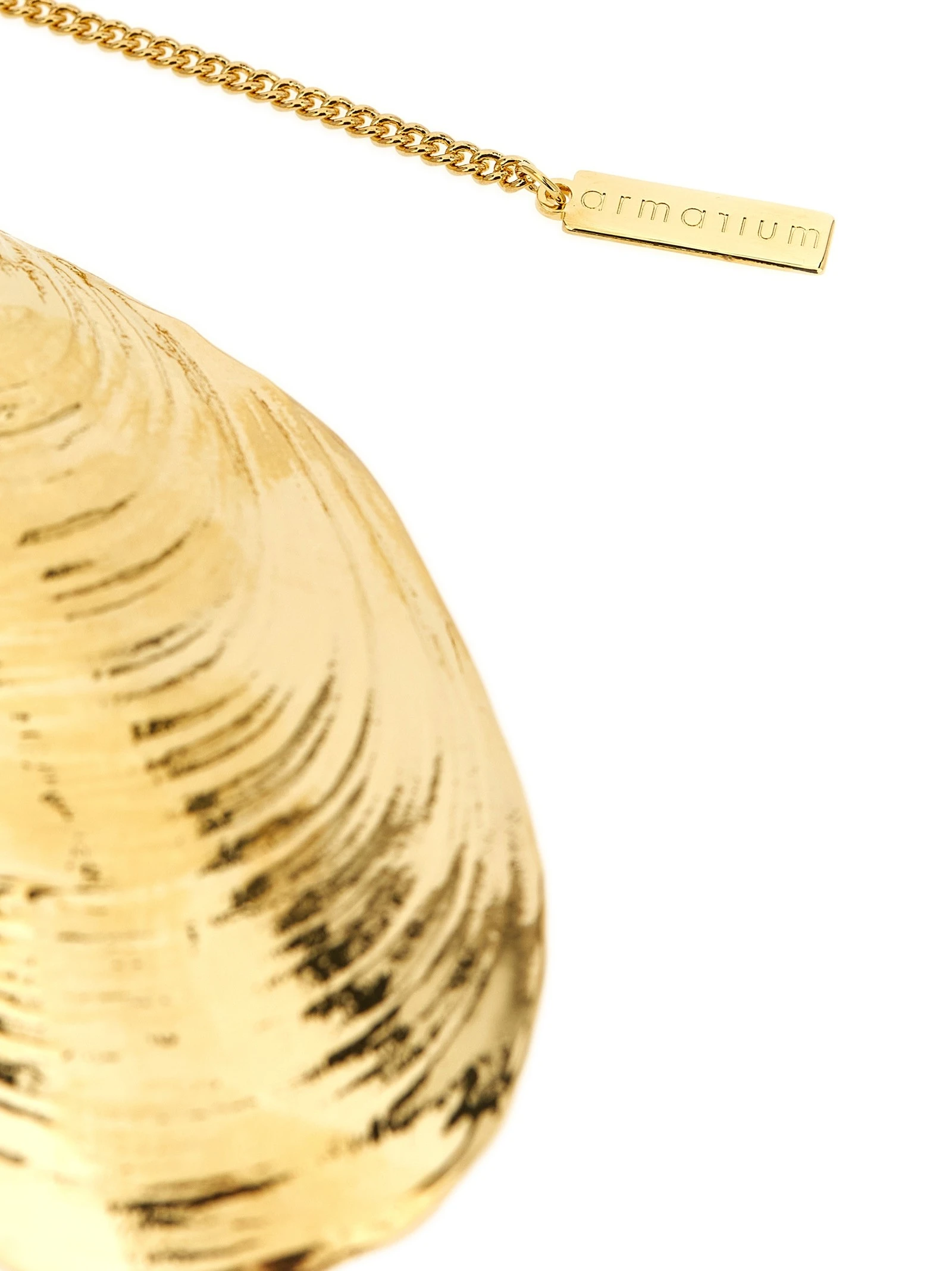 'Mussel Shell' necklace