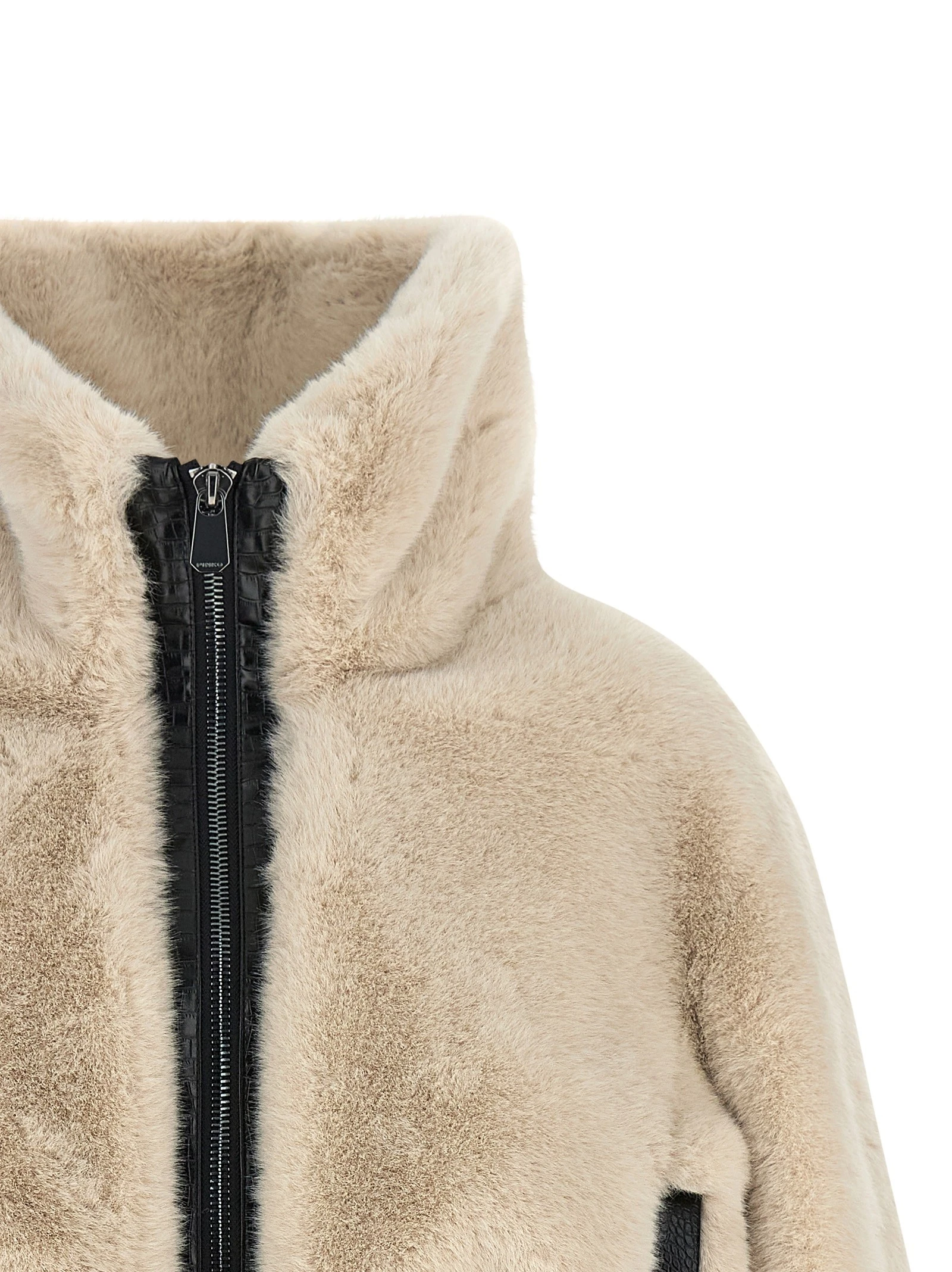 Cropped jacket