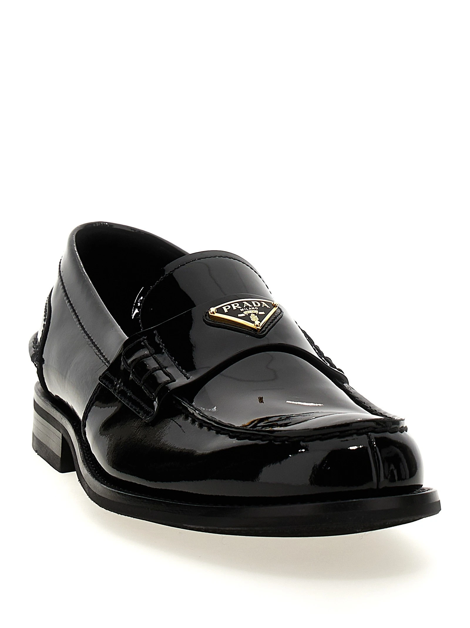 Logo patent leather loafer