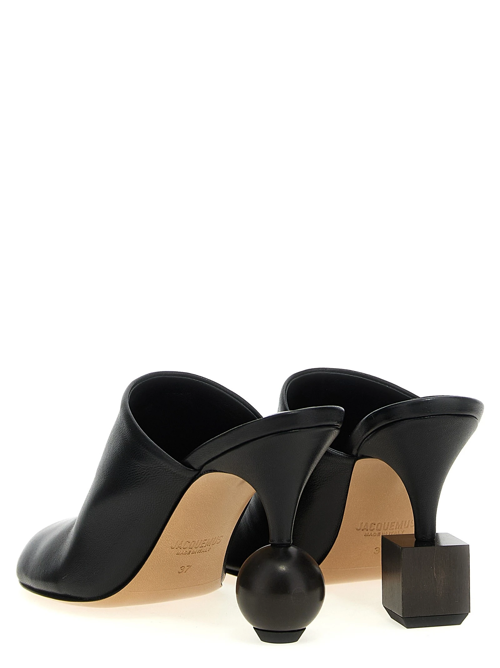 'Les Mules Bisou' mules