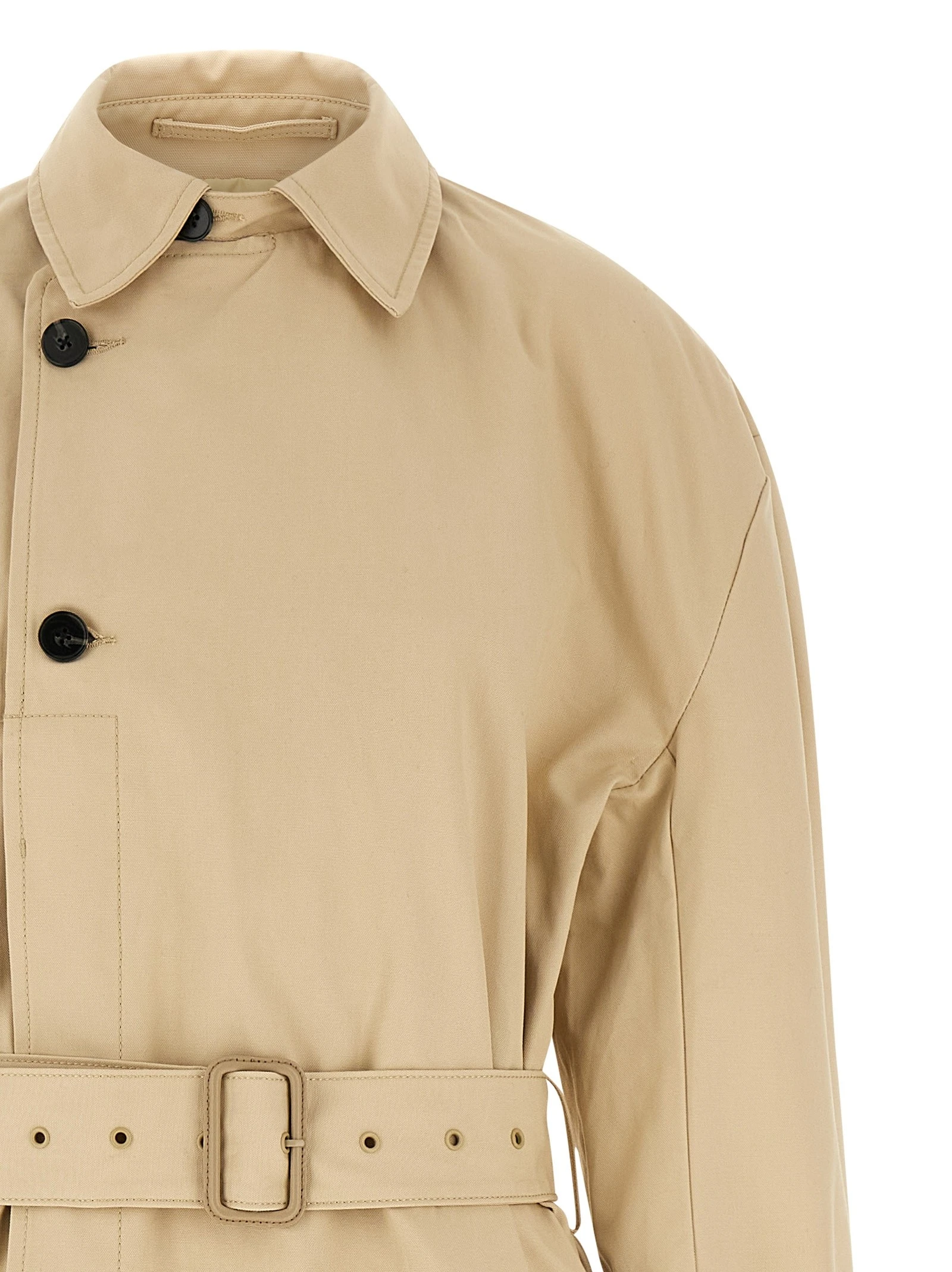 'Classic' trench coat