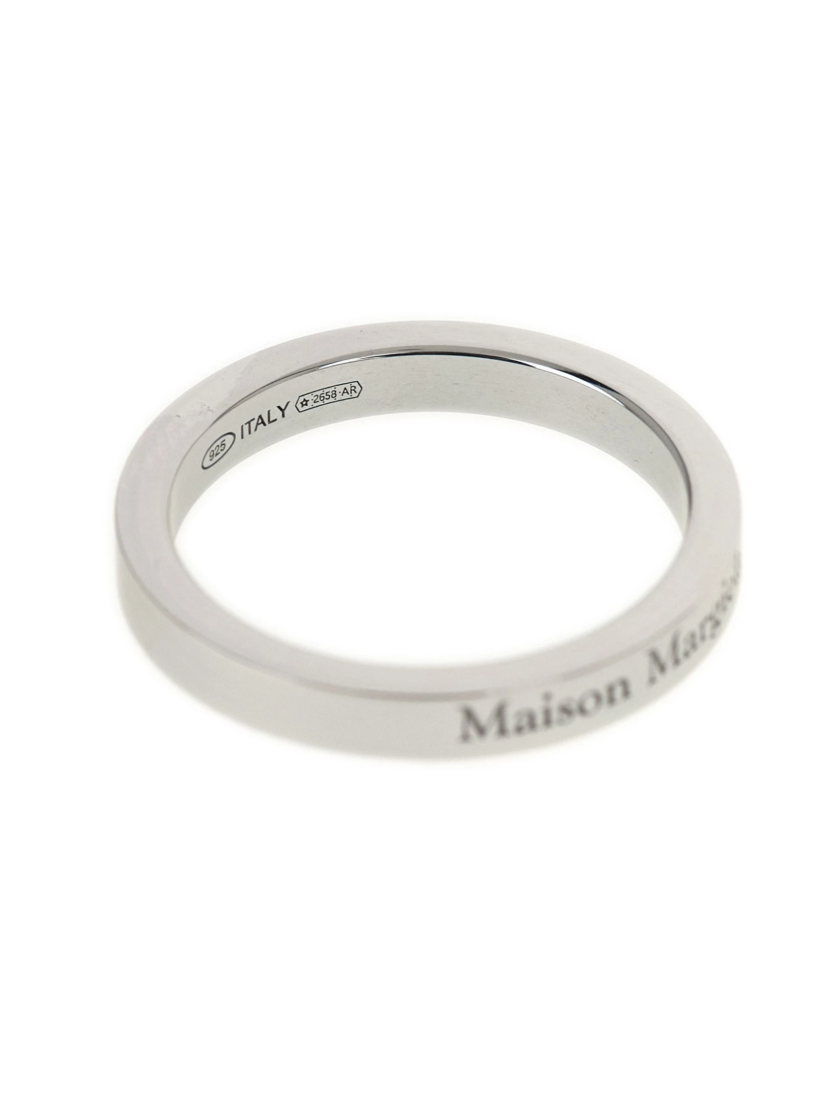 Logo ring