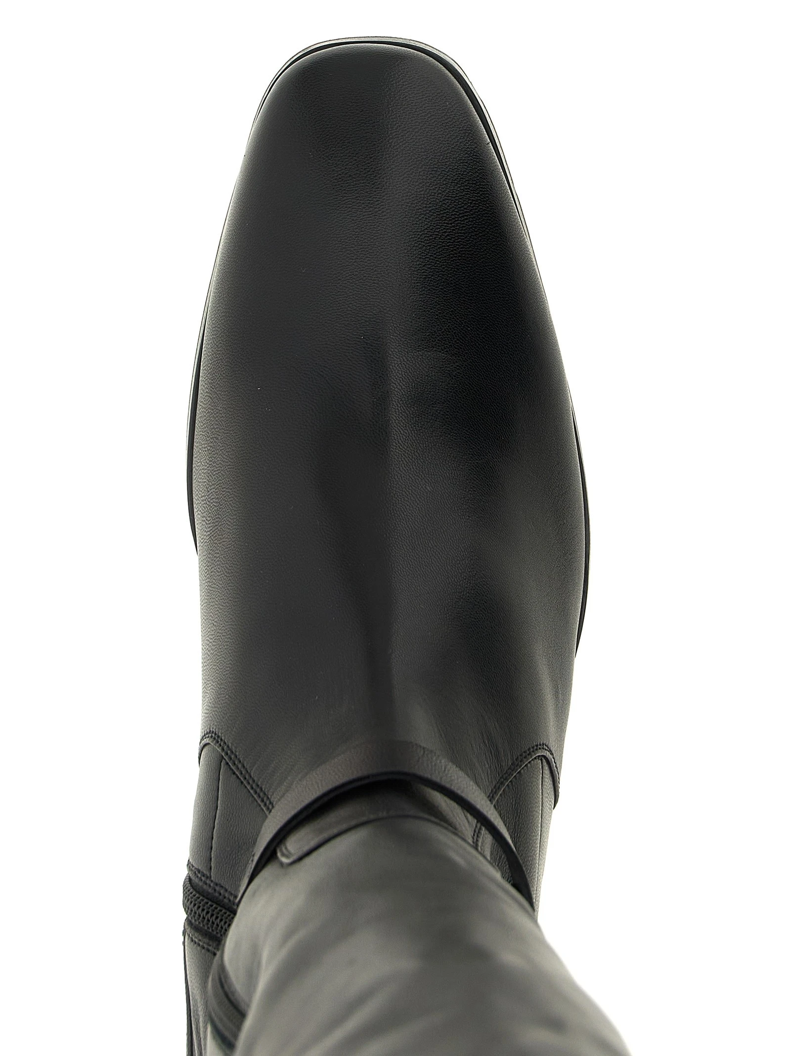 Cuissarde boots