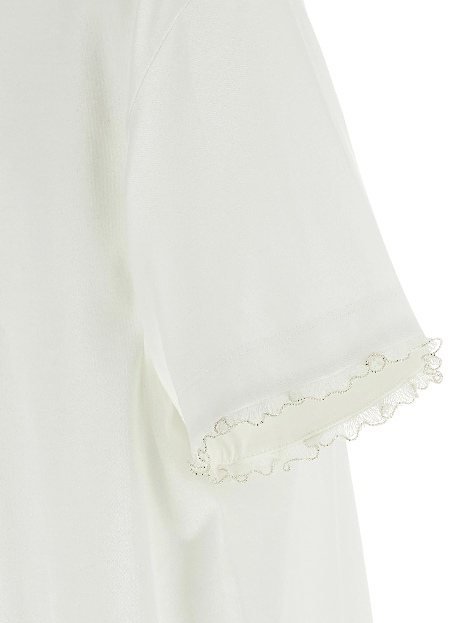 Embroidery t-shirt