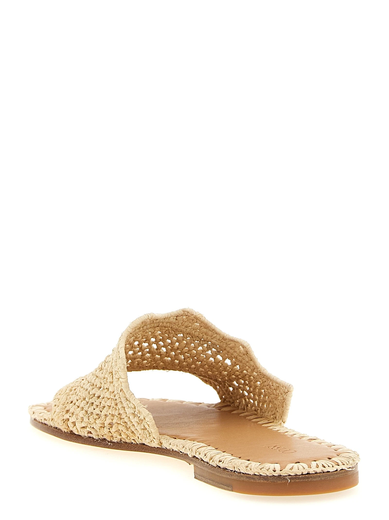 'Lucia' slides