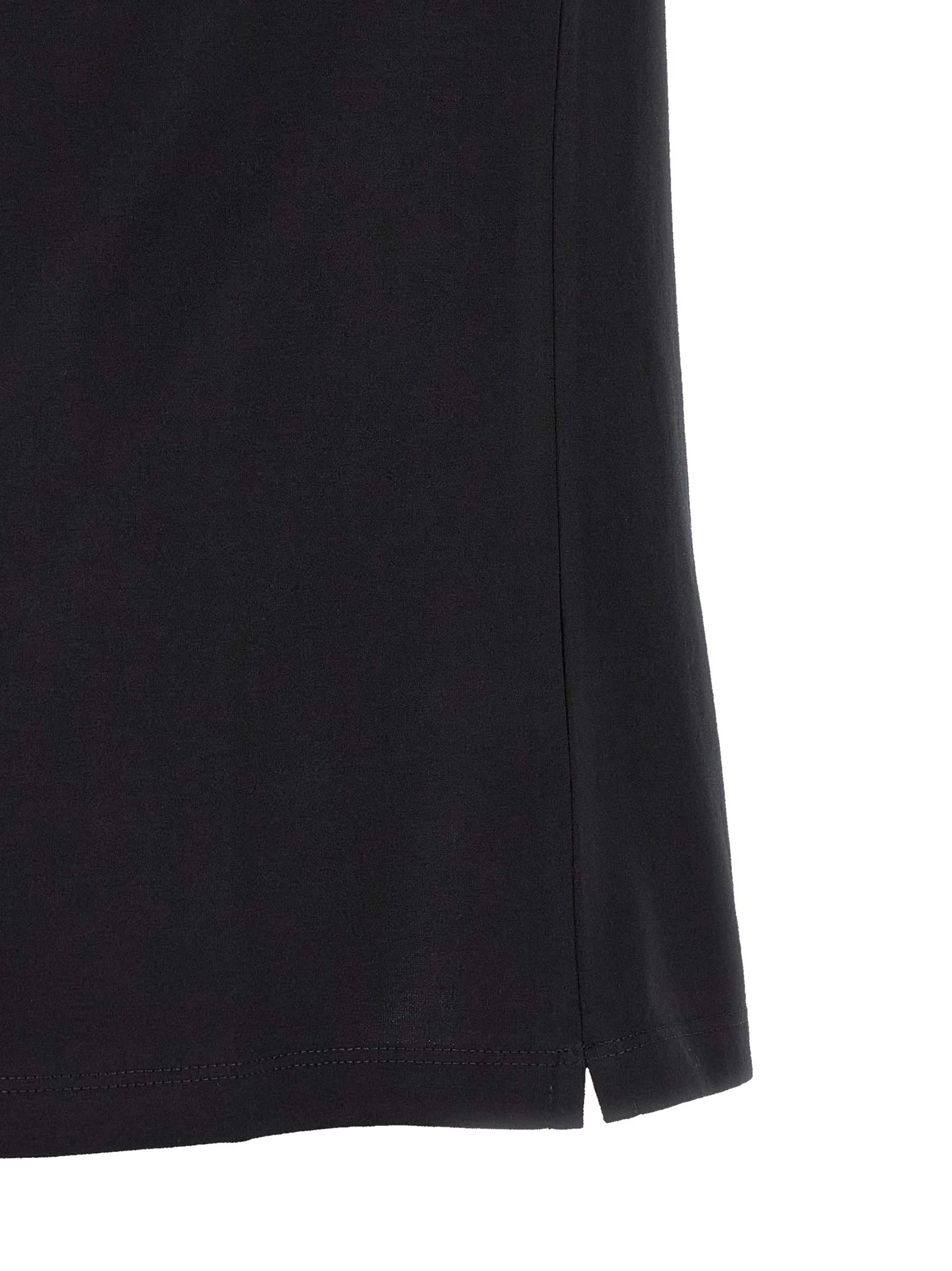 Logo embroidery t-shirt