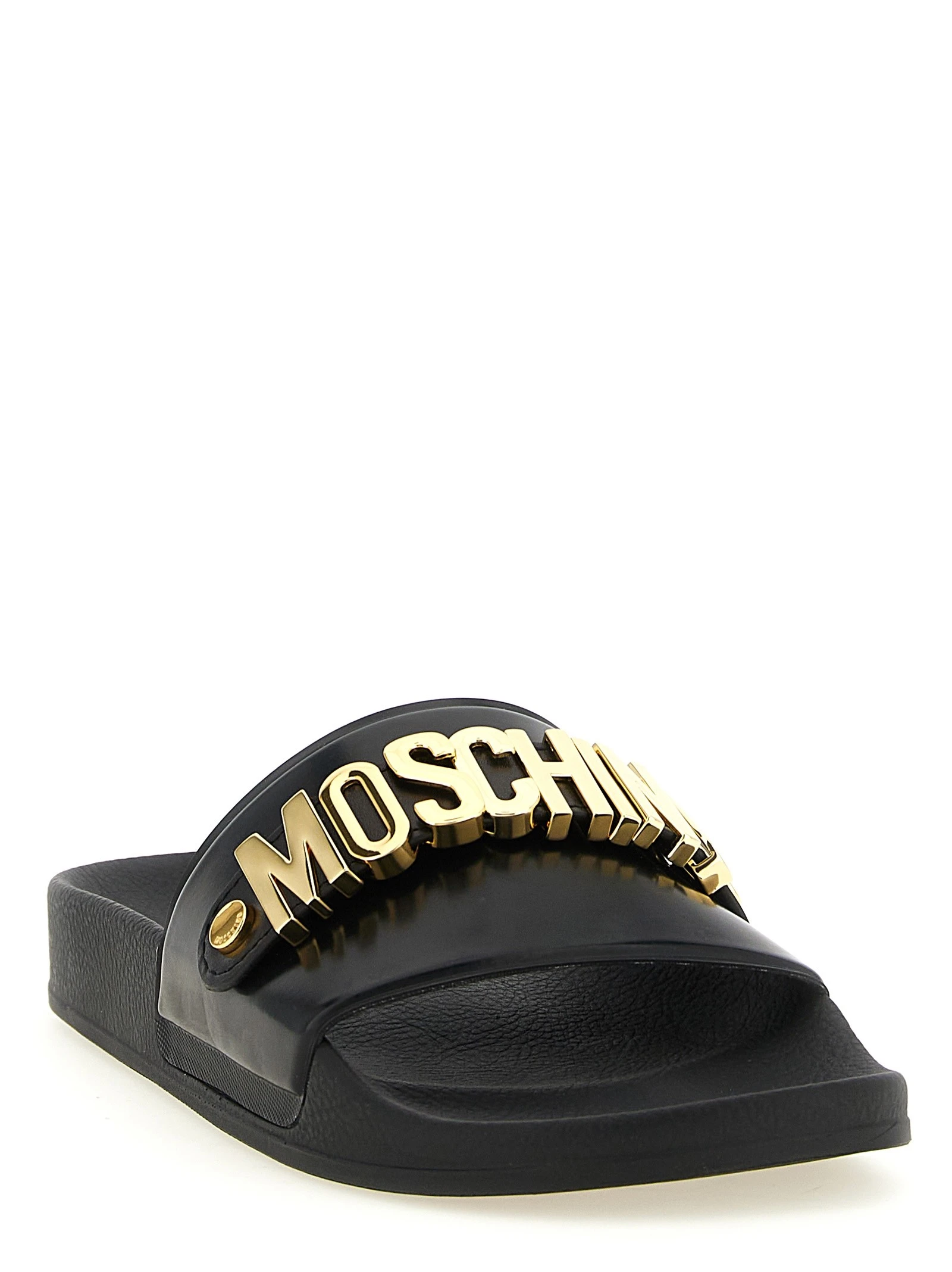 'Pool' slides