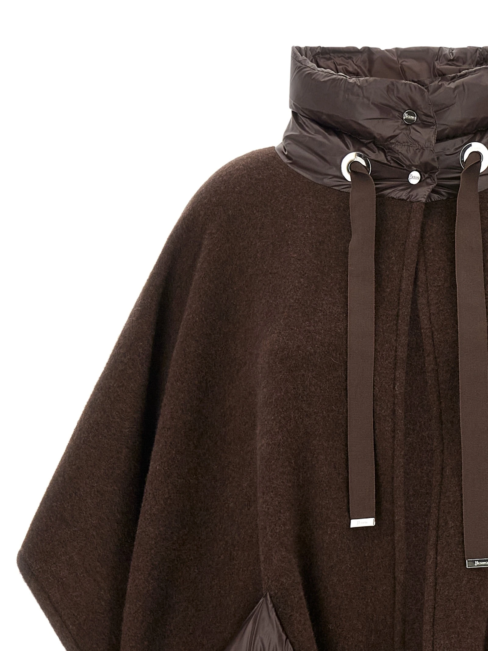 'Resort' poncho