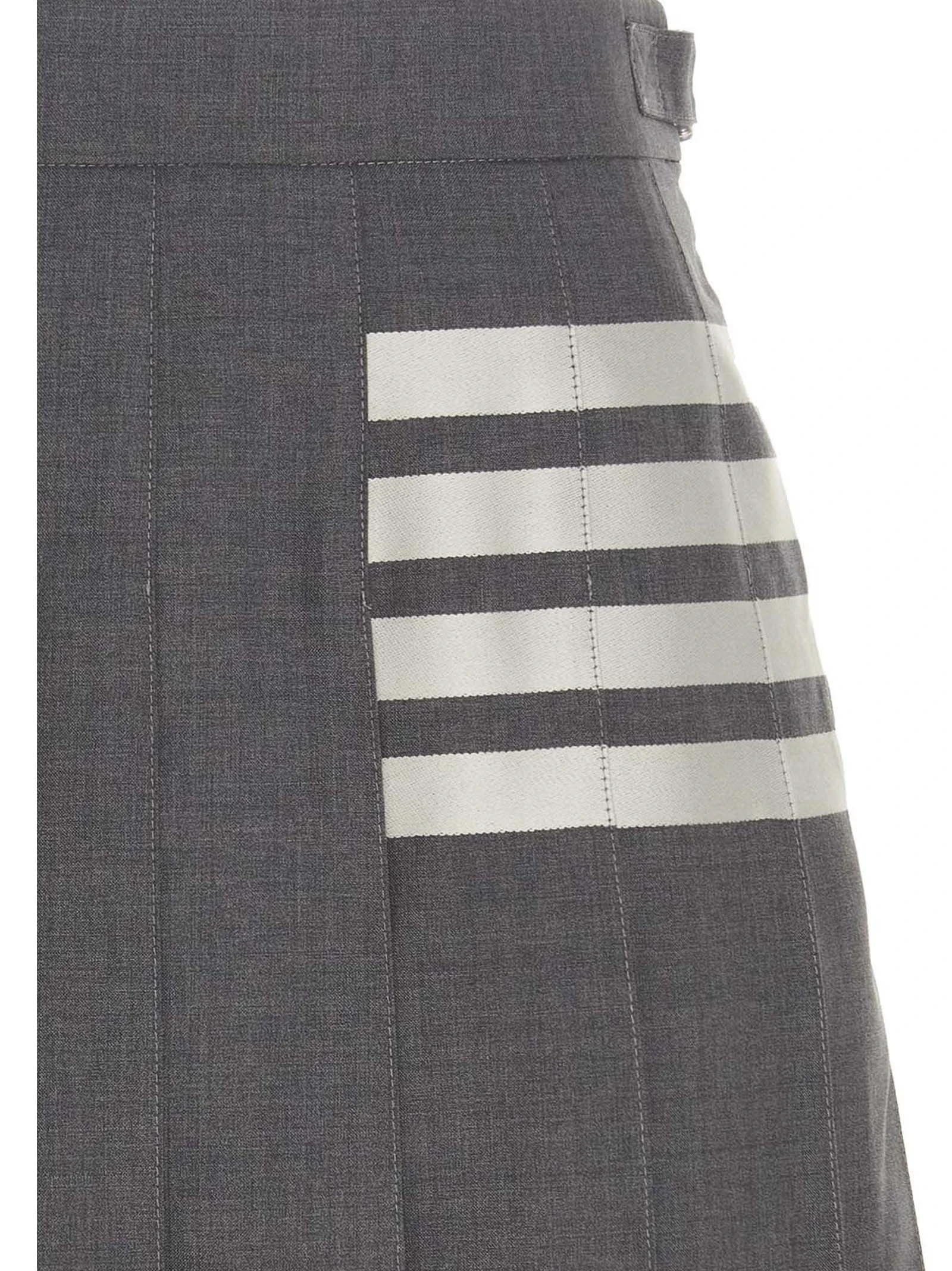 '4 bar’ skirt