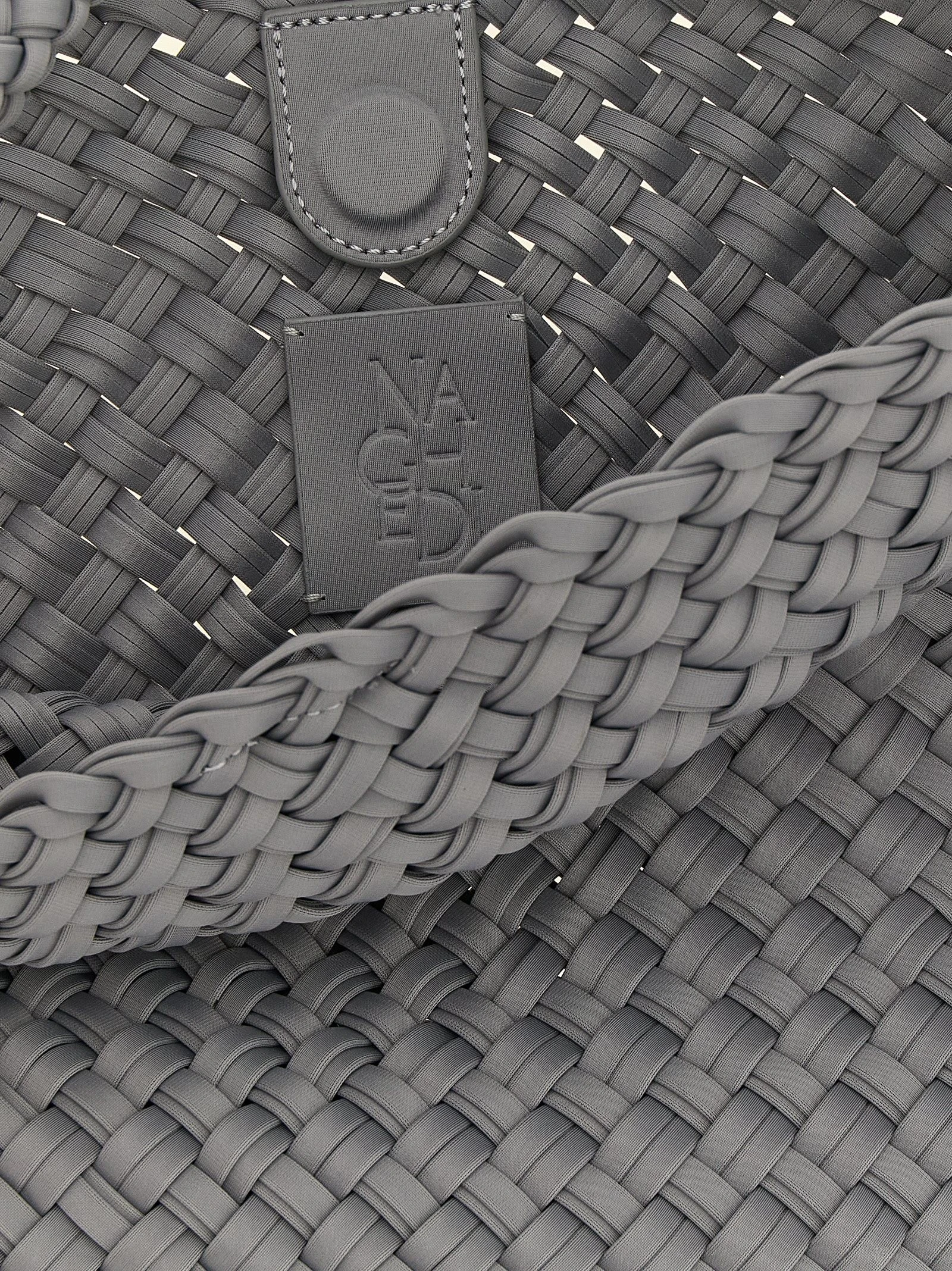 'Nomad' medium shoulder bag