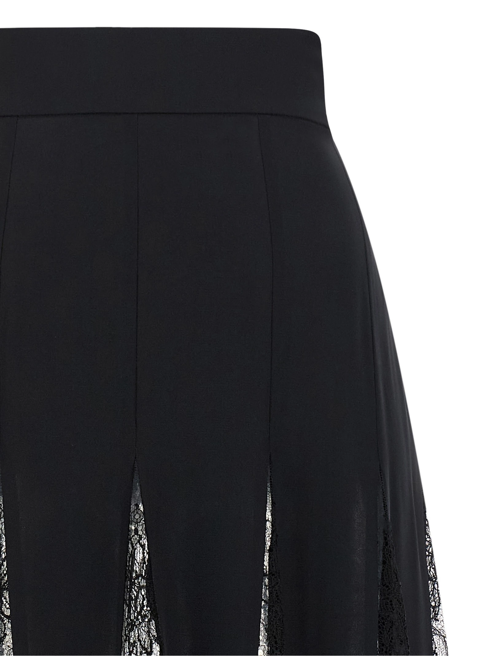 Charmeuse skirt with lace