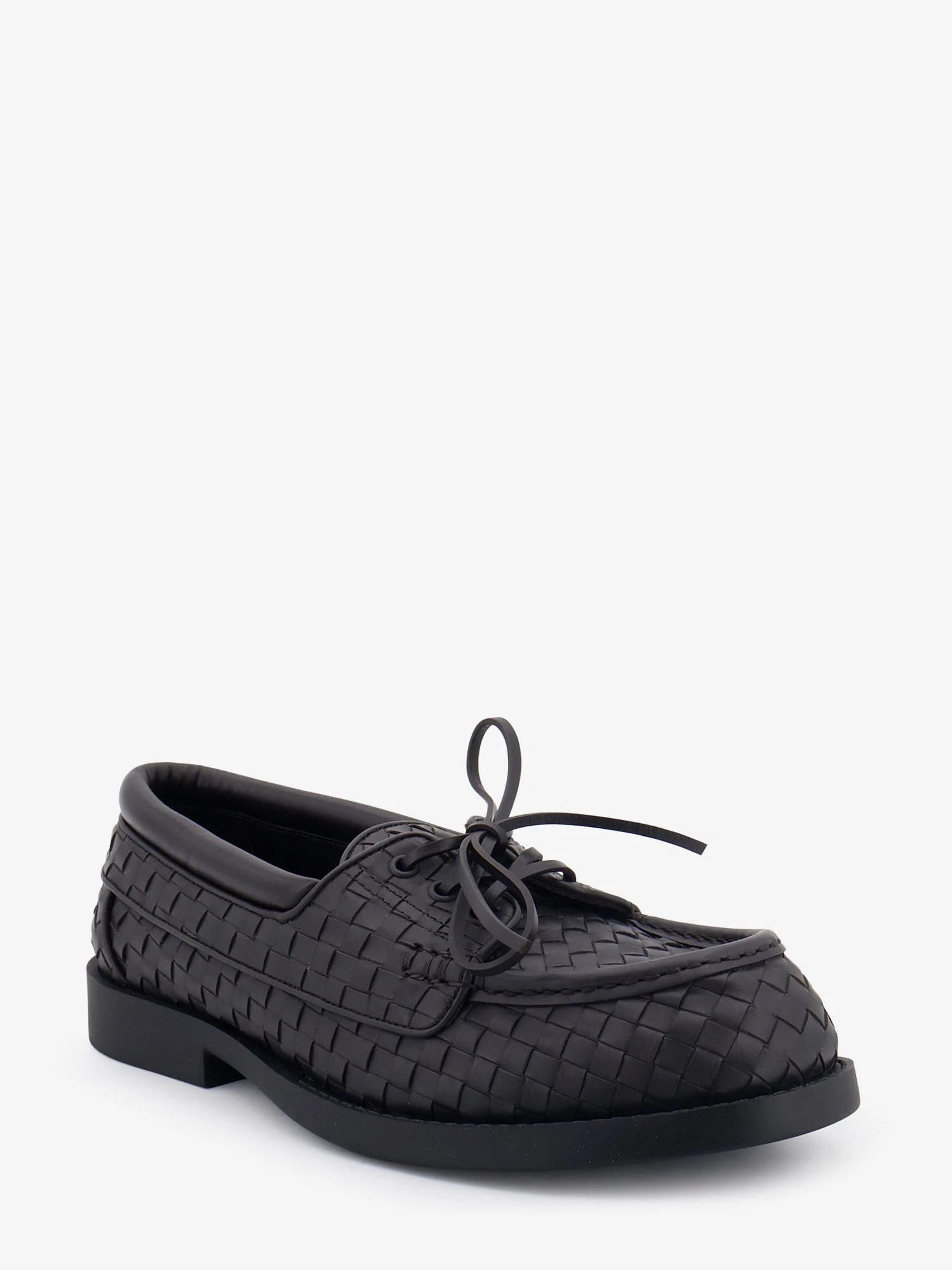 Pier Intrecciato leather boat shoes